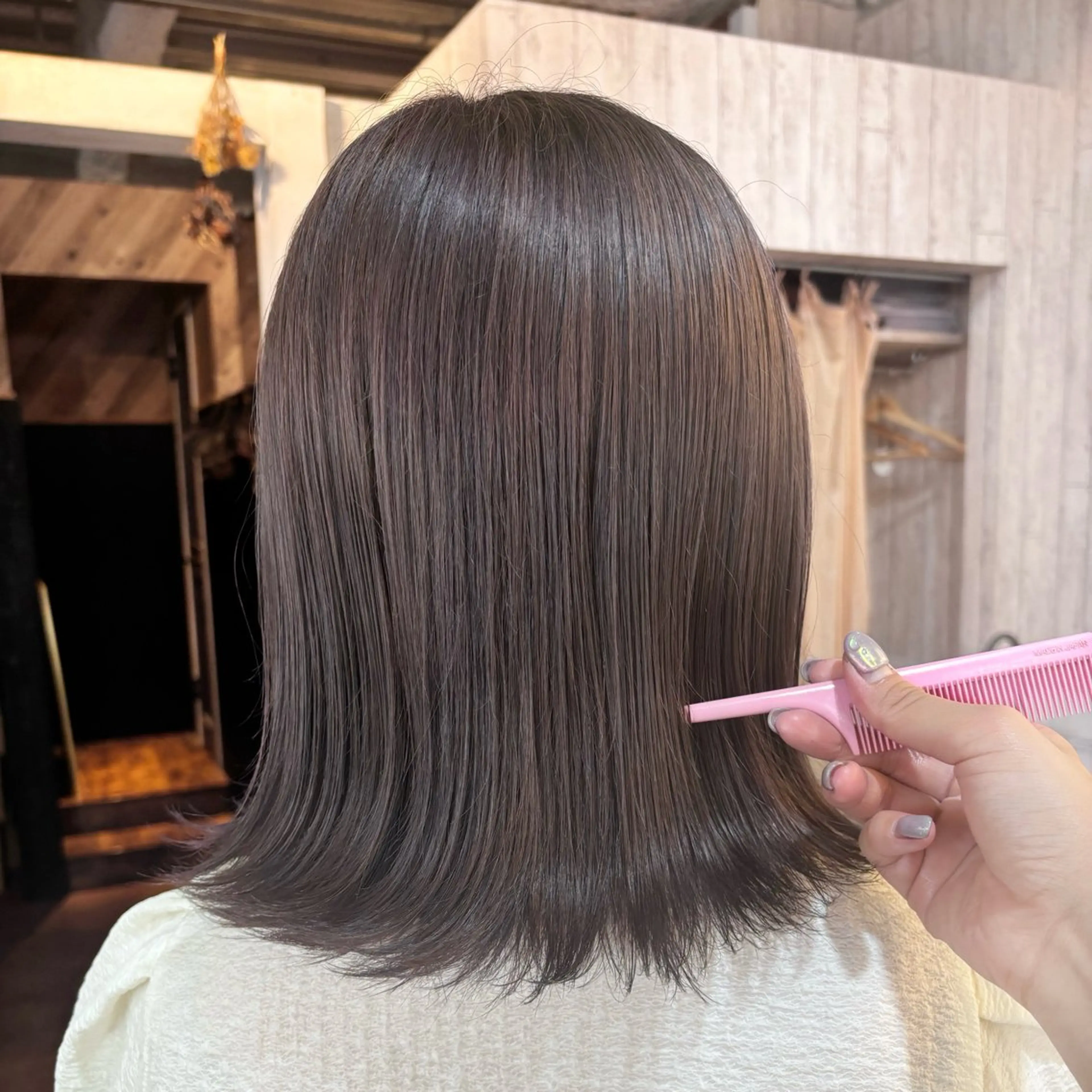ミディアム ブリーチなし透明感 カラー✳︎ayaneのヘアスタイル