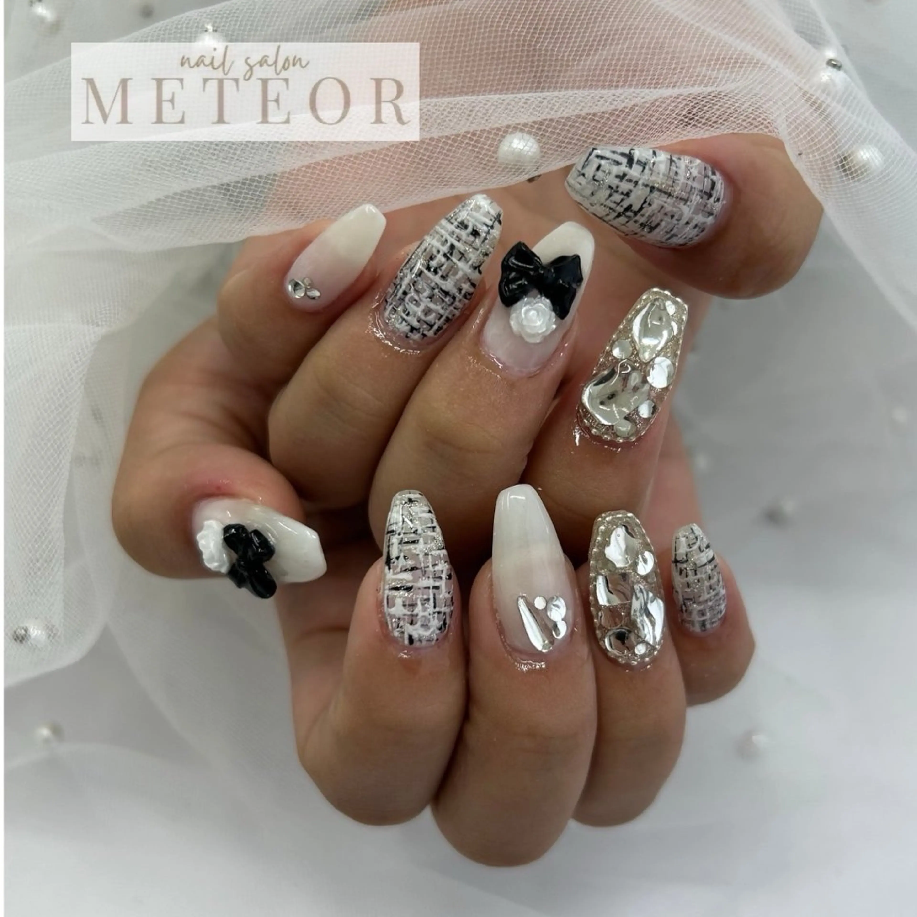 ネイル リボン ツイードネイル ワンホンネイル ホワイト ハンドネイル nailsalon meteor所属・meteor staffのその他イメージ