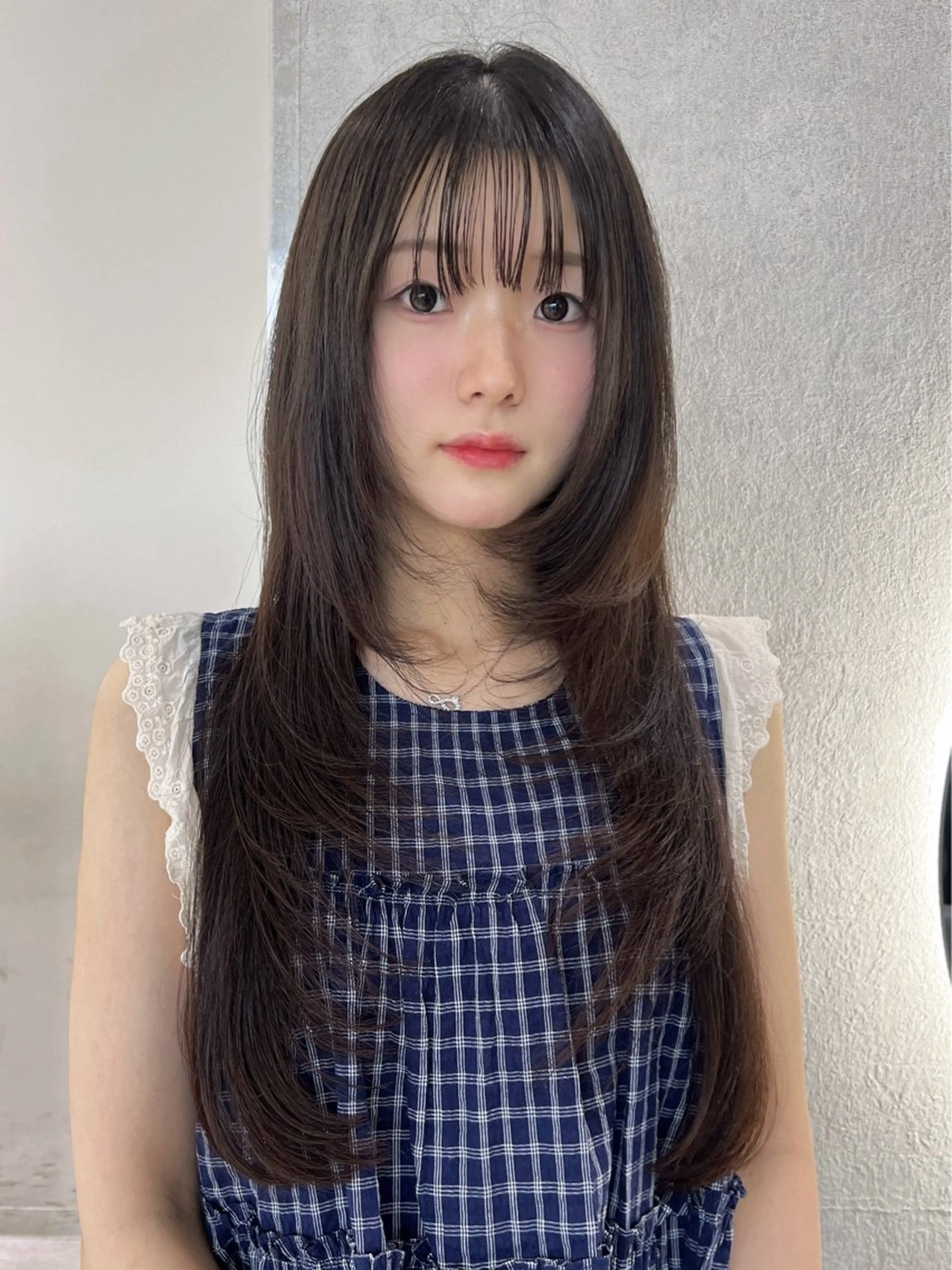 ロング カラー ベージュカラー グレージュ インナーカラー ミルクティーベージュ 顔まわりレイヤー カット ヘアカラー トリートメント 韓国🇰🇷レイヤー おくれ毛/顔まわりのヘアスタイル