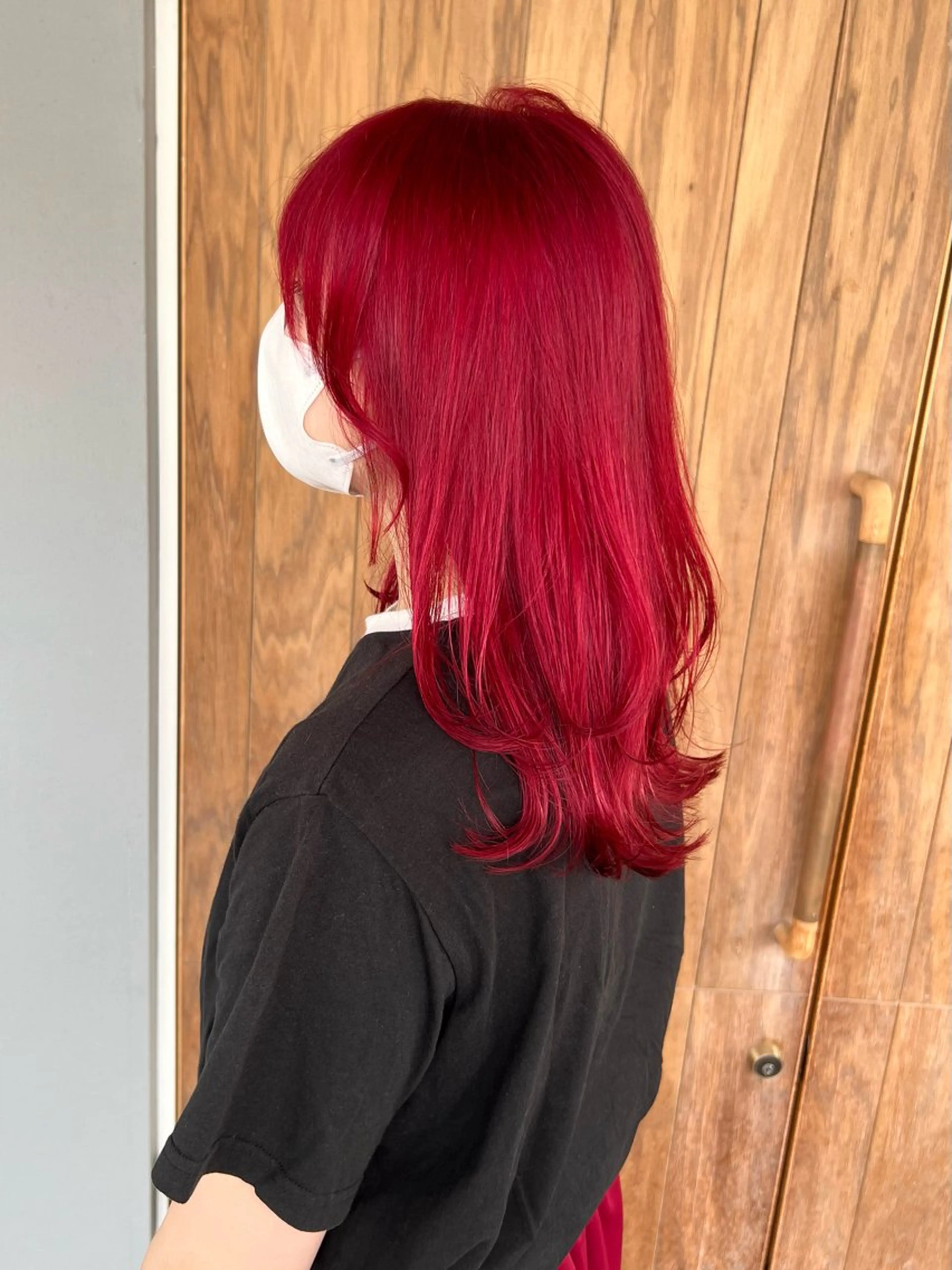ミディアム カラー レッドカラー レイヤーカット カット ヘアカラー フラム所属・WATANABE MISAKIのヘアスタイル