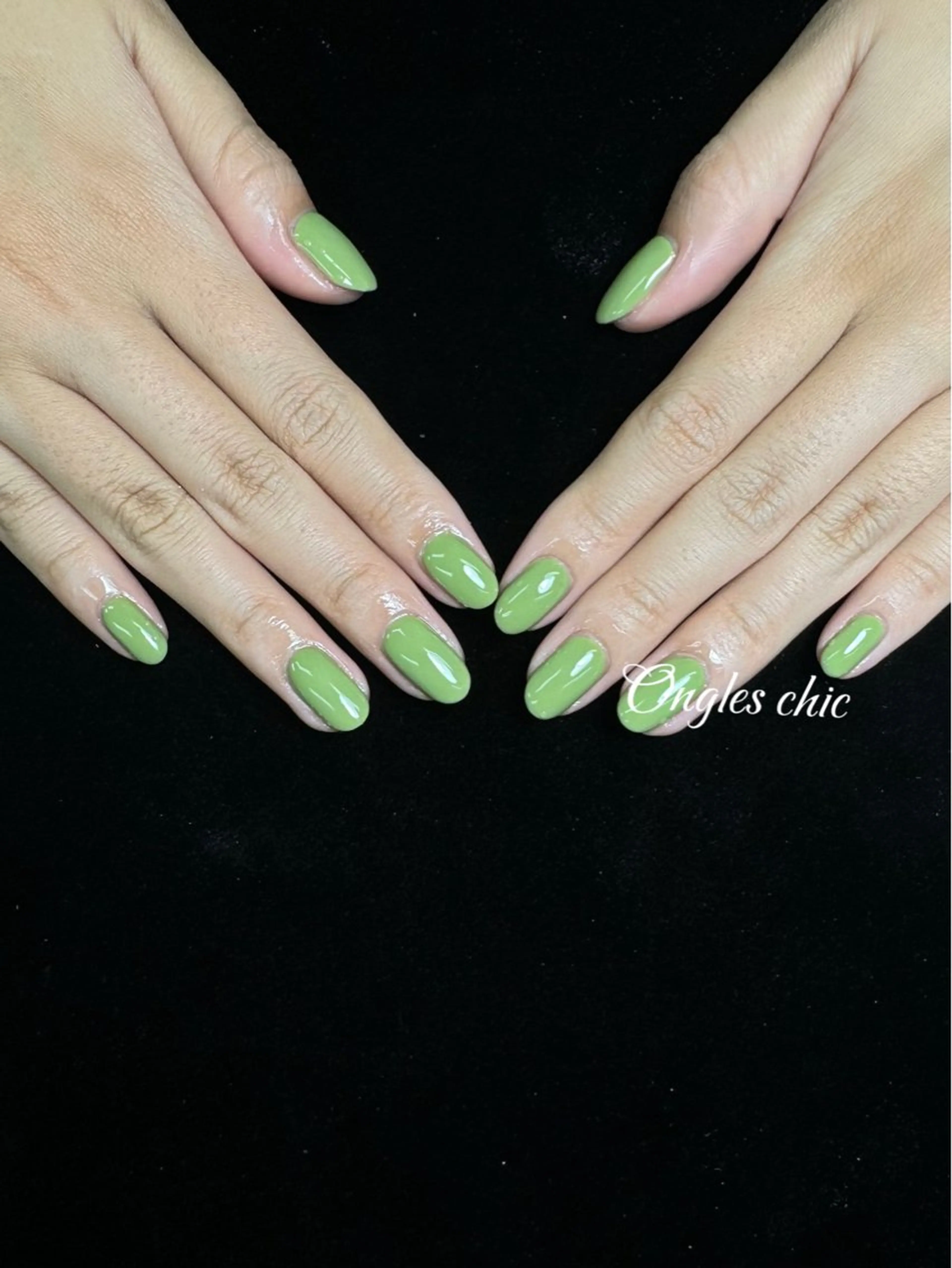 ネイル ハンドネイル ハンドケア ongles chicのネイルデザイン