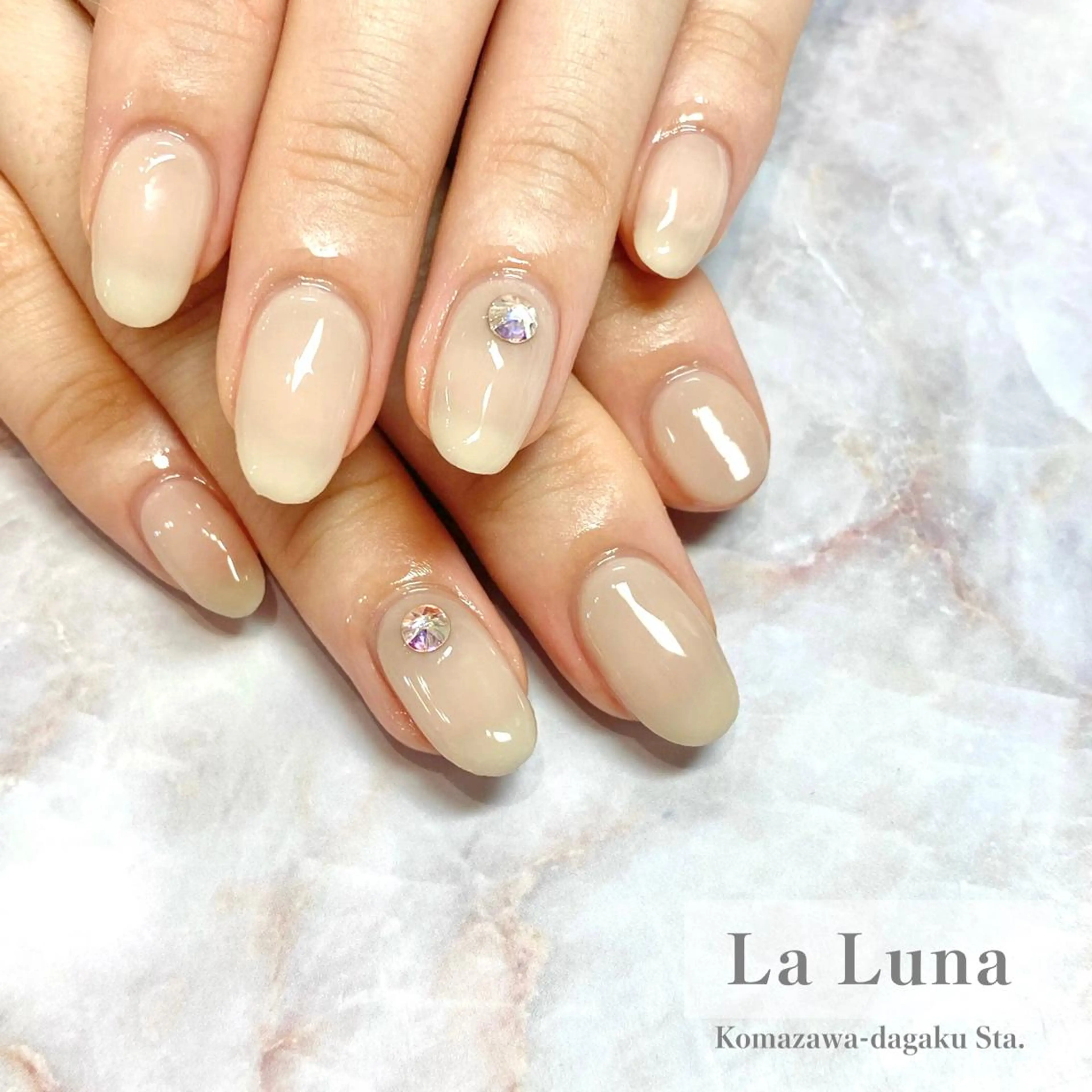 ネイル ワンカラーネイル ＬａＬｕｎａ🌙 natsukiのネイルデザイン