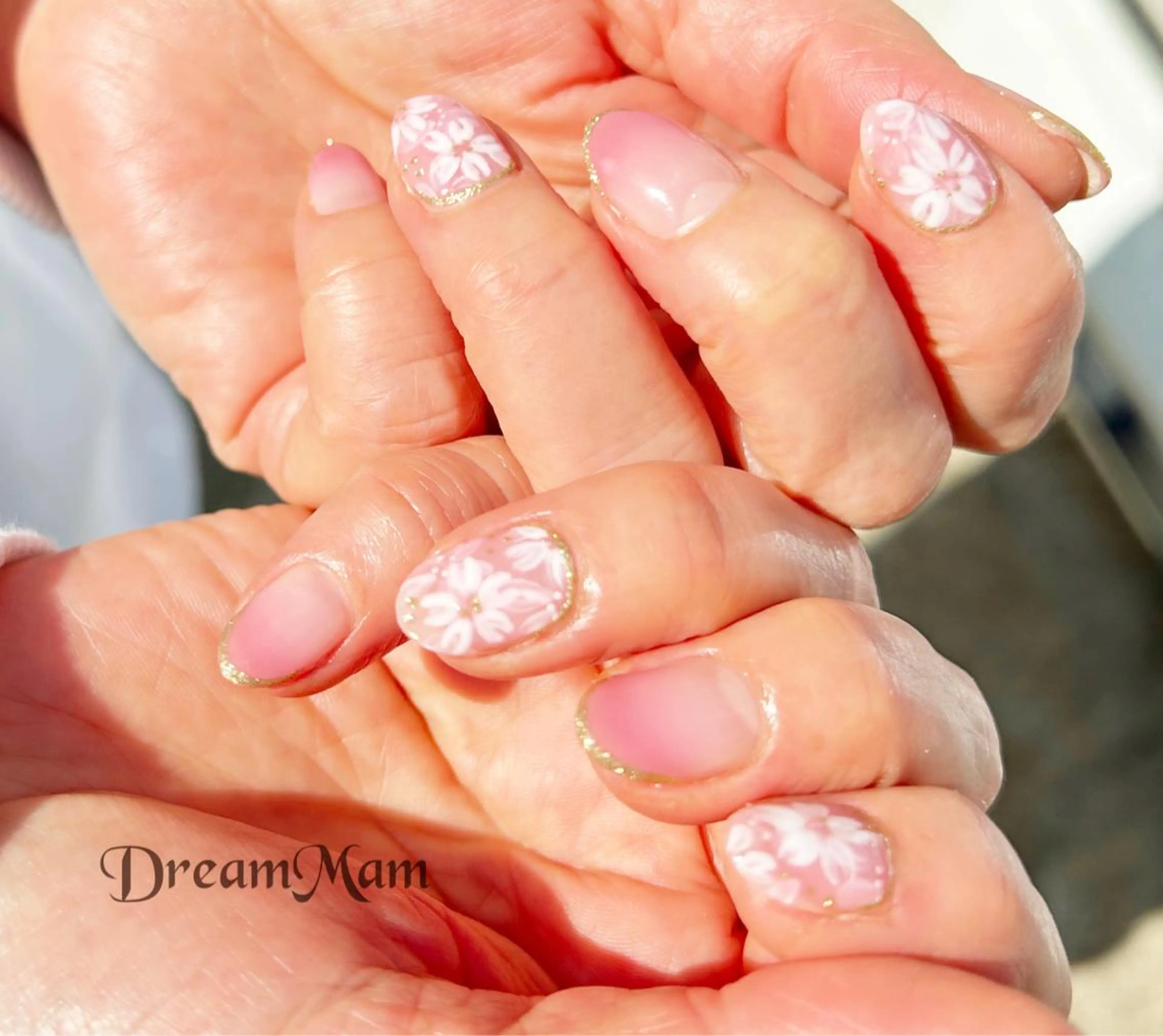 ネイル フレンチネイル ジェルネイル キラキラネイル 韓国ネイル マグネットネイル Nail Salon Ｄream Mamのネイルデザイン