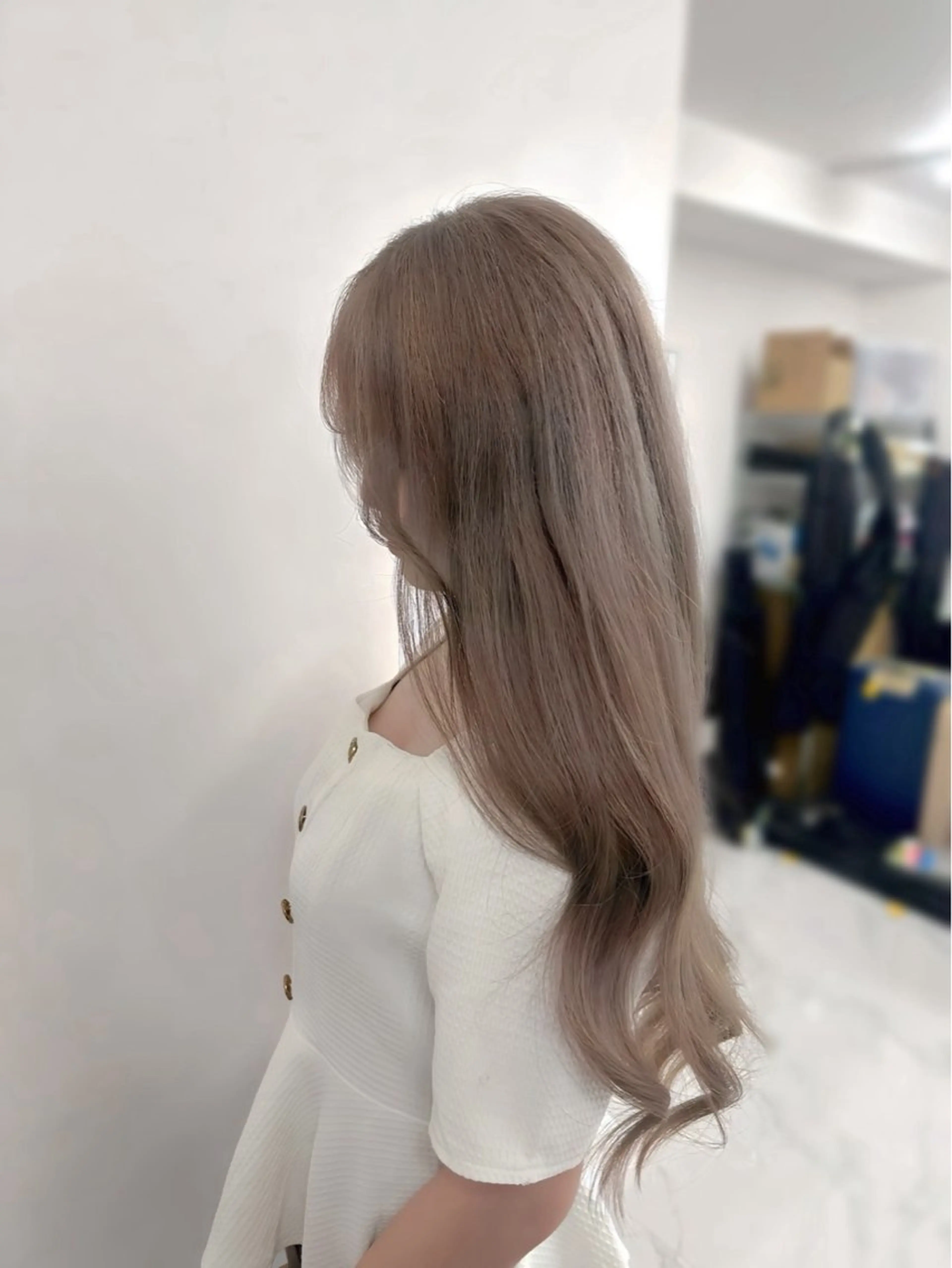 ロング ヘアカラー 🌷HANA🌷 烏丸/ハイトーンのヘアスタイル