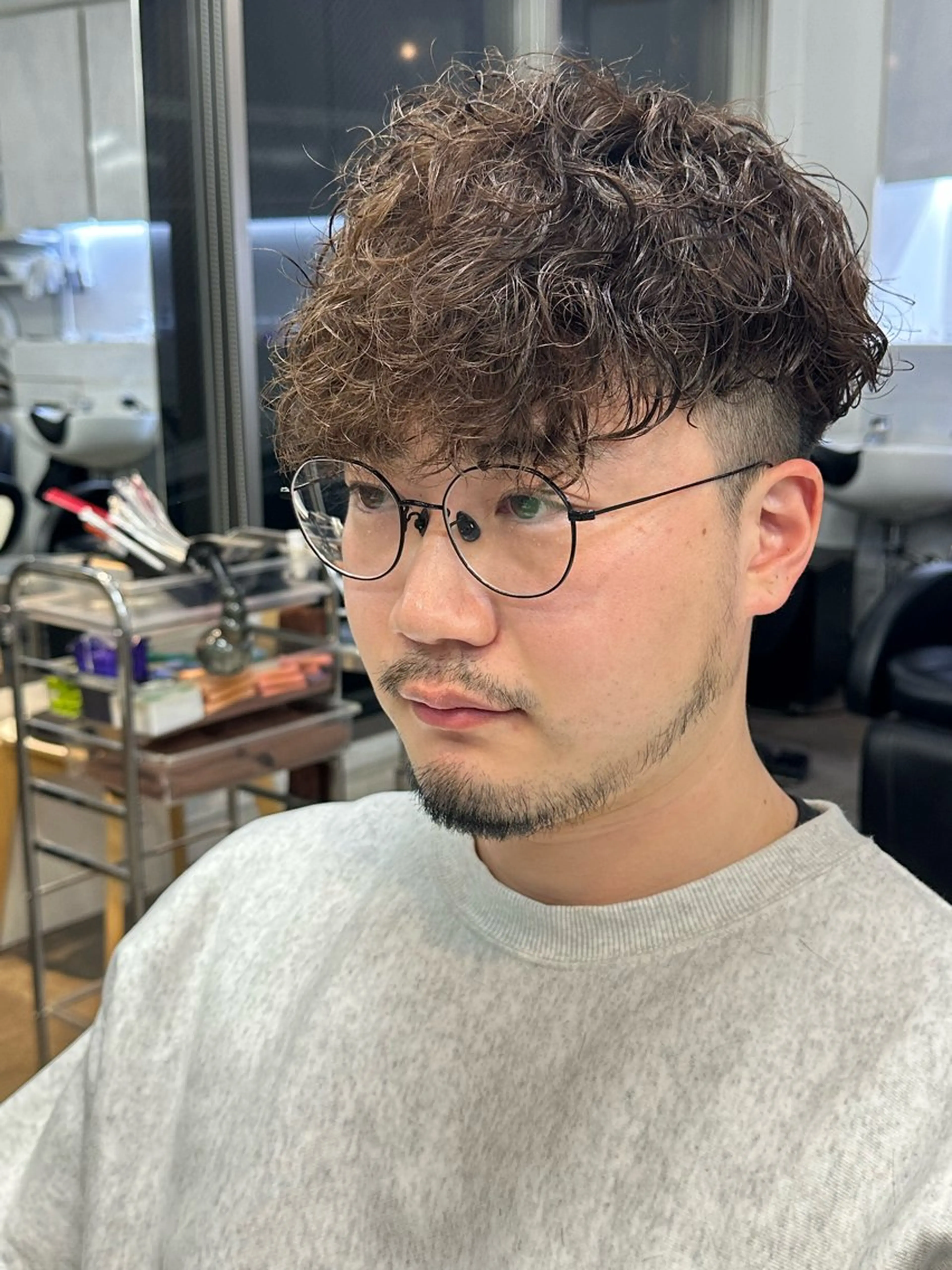 パーマ ツイストスパイラルパーマ 学生 スパイラルパーマ ツイストパーマ fifth men's原宿所属・fifth/原宿/ シャドウパーマ/カズのヘアスタイル