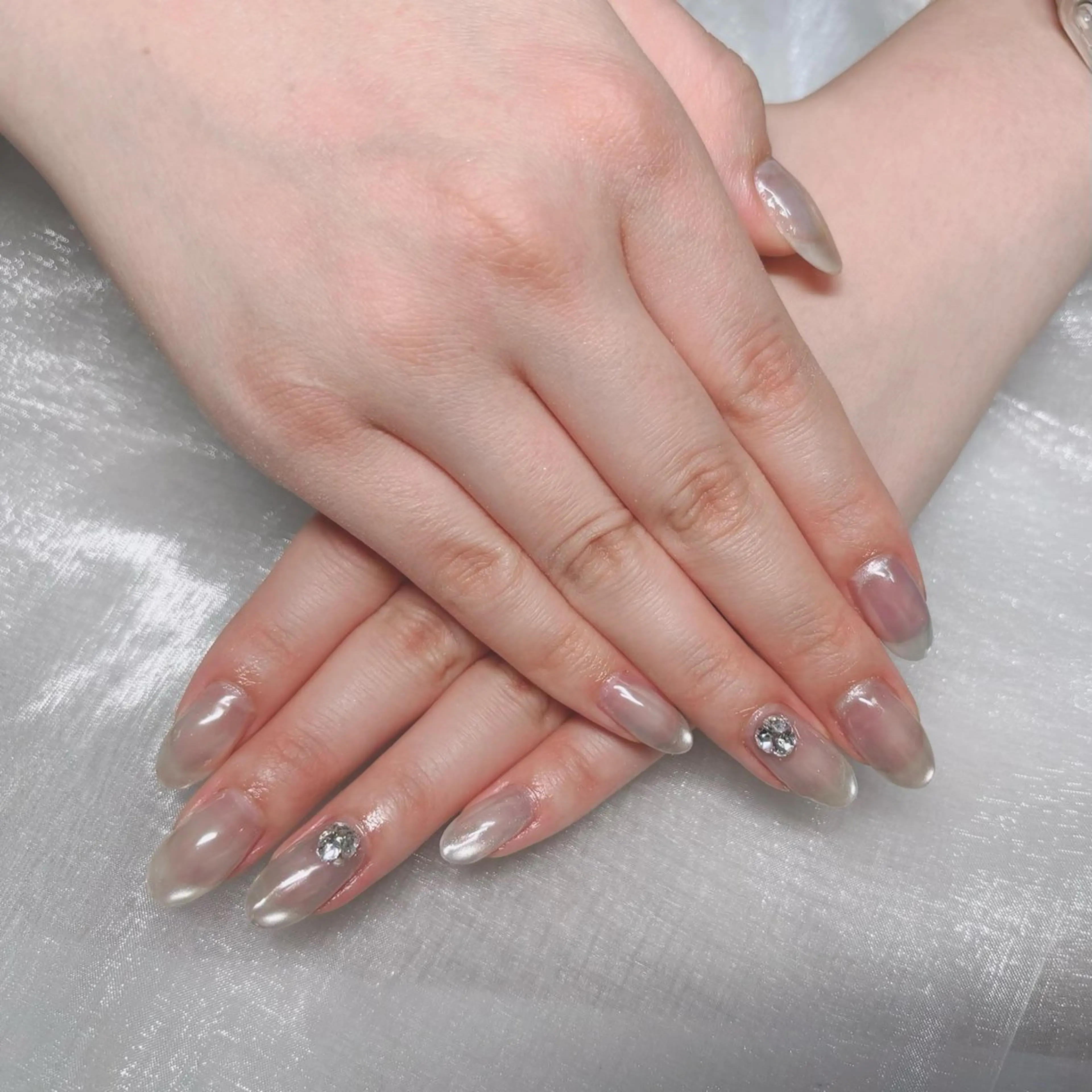 ネイル キラキラネイル マグネットネイル ストーンネイル ブライダルネイル ハンドネイル nail salon Lanaのネイルデザイン