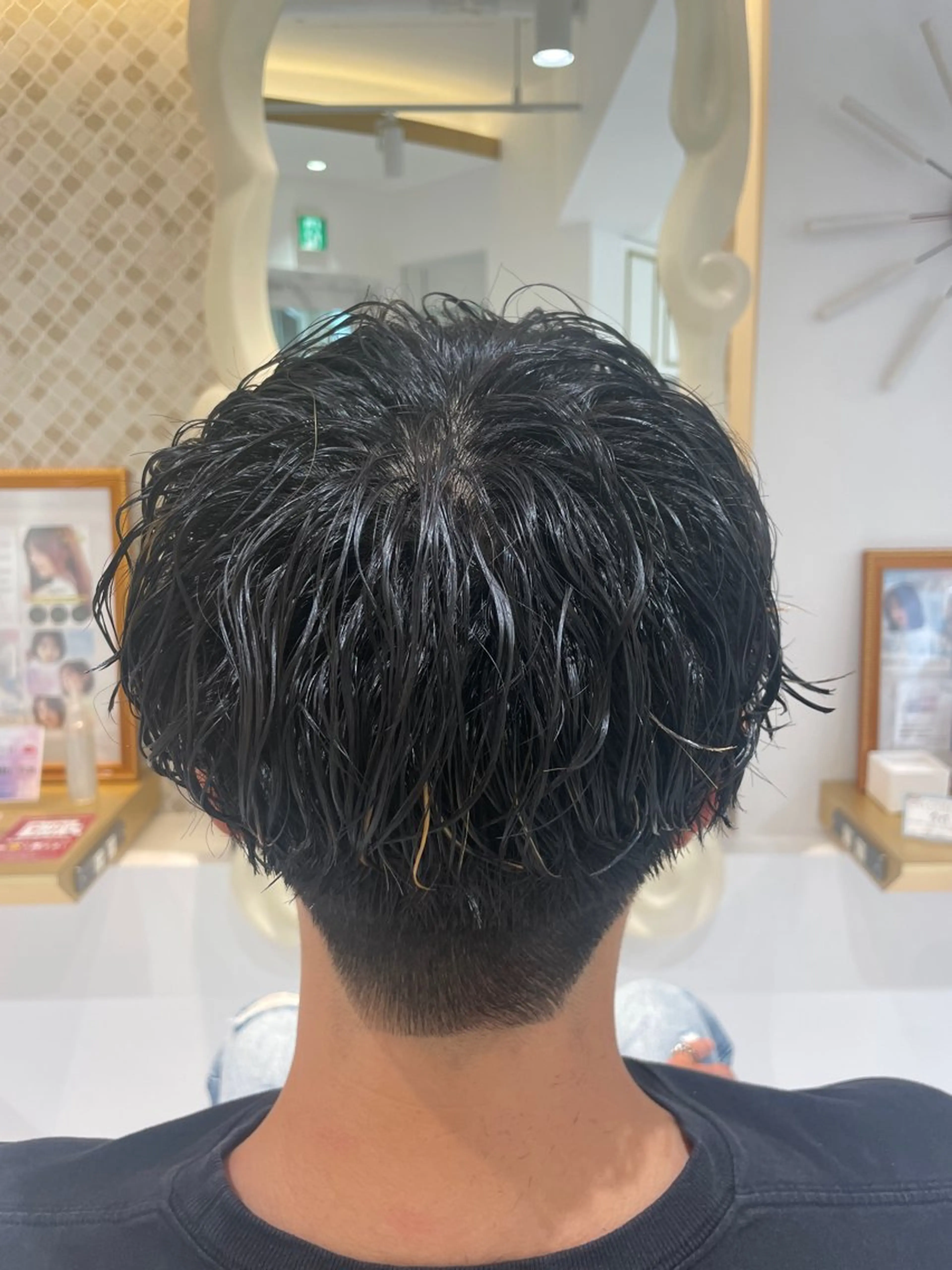 パーマ メンズ メンズパーマ ニュアンスパーマ スパイラルパーマ カット パーマ 佐藤 綾郁のヘアスタイル