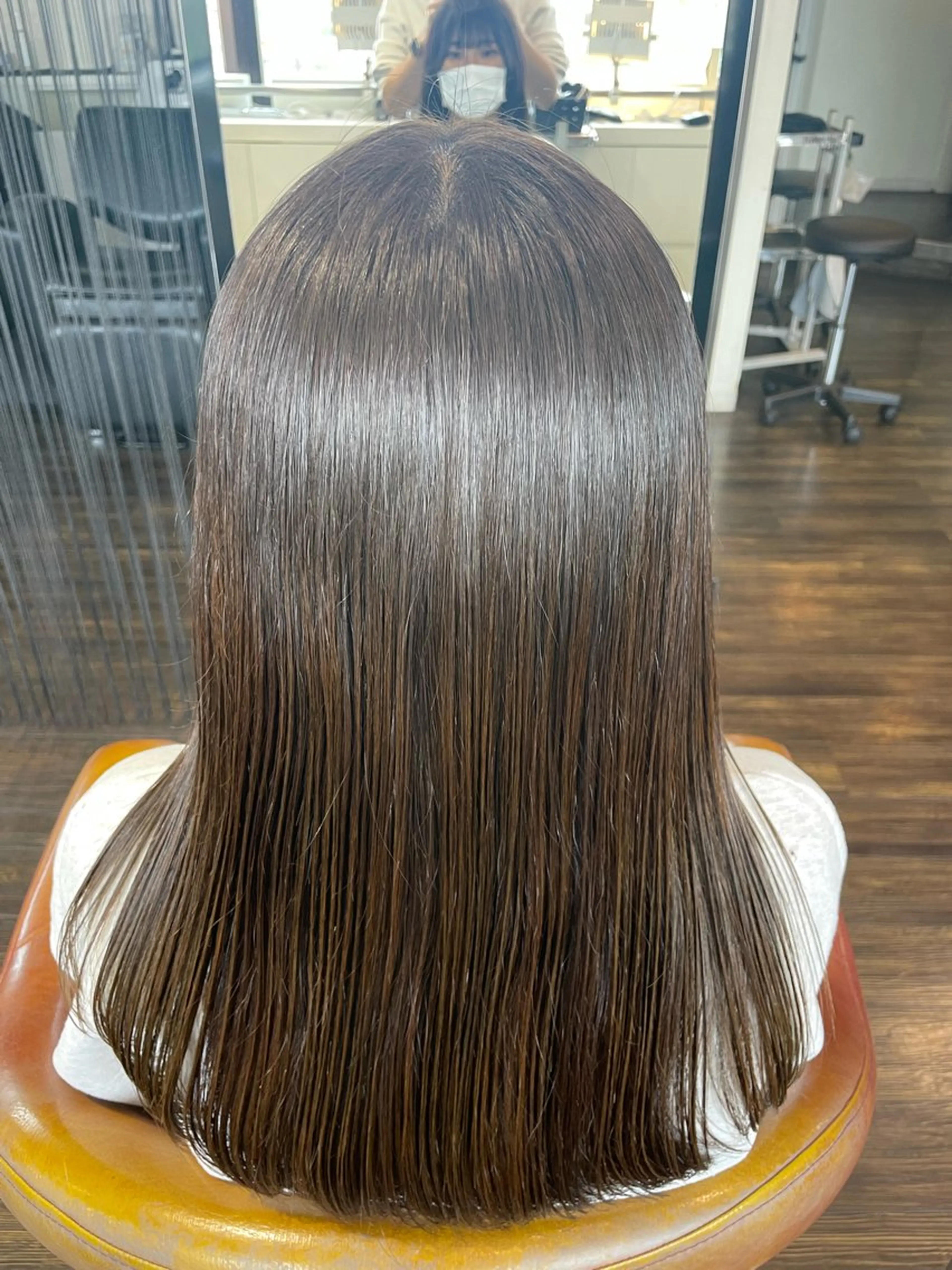 ロング カラー トリートメント 佐藤 綾郁のヘアスタイル