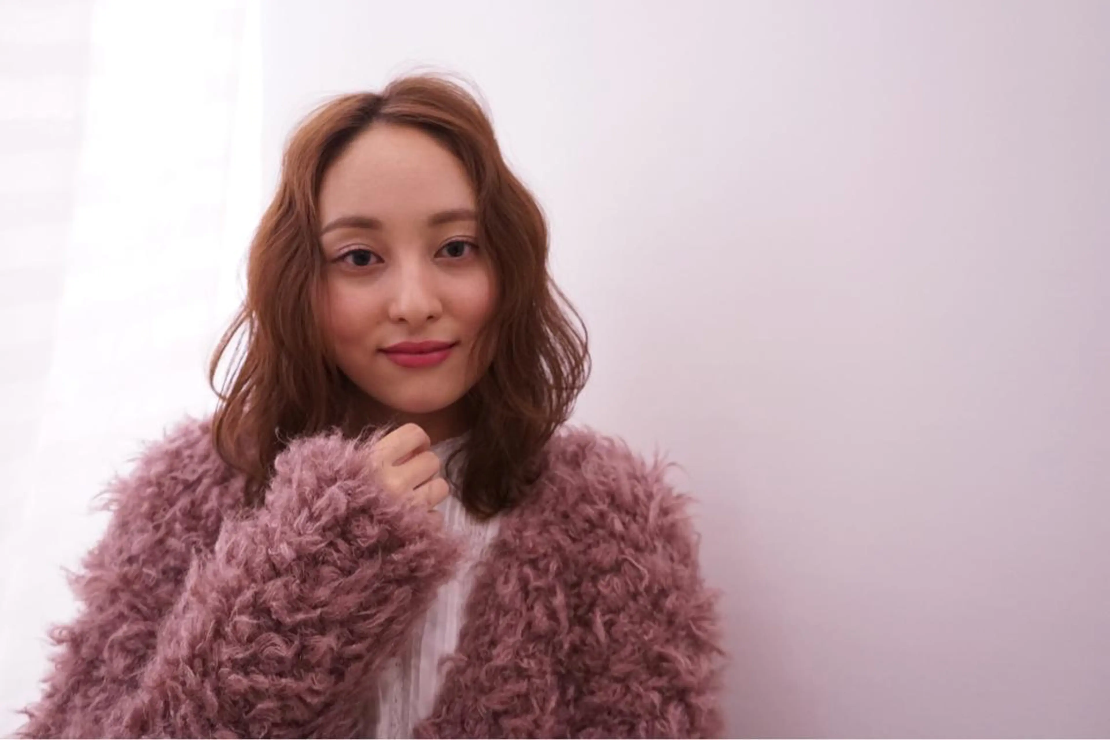 セミロング カラー パーマ ヘアアレンジ セミロングパーマ ベージュカラー ブラウンカラー ブラウンベージュ カット ヘアカラー 可愛いを作る神 ナオヒロのヘアスタイル