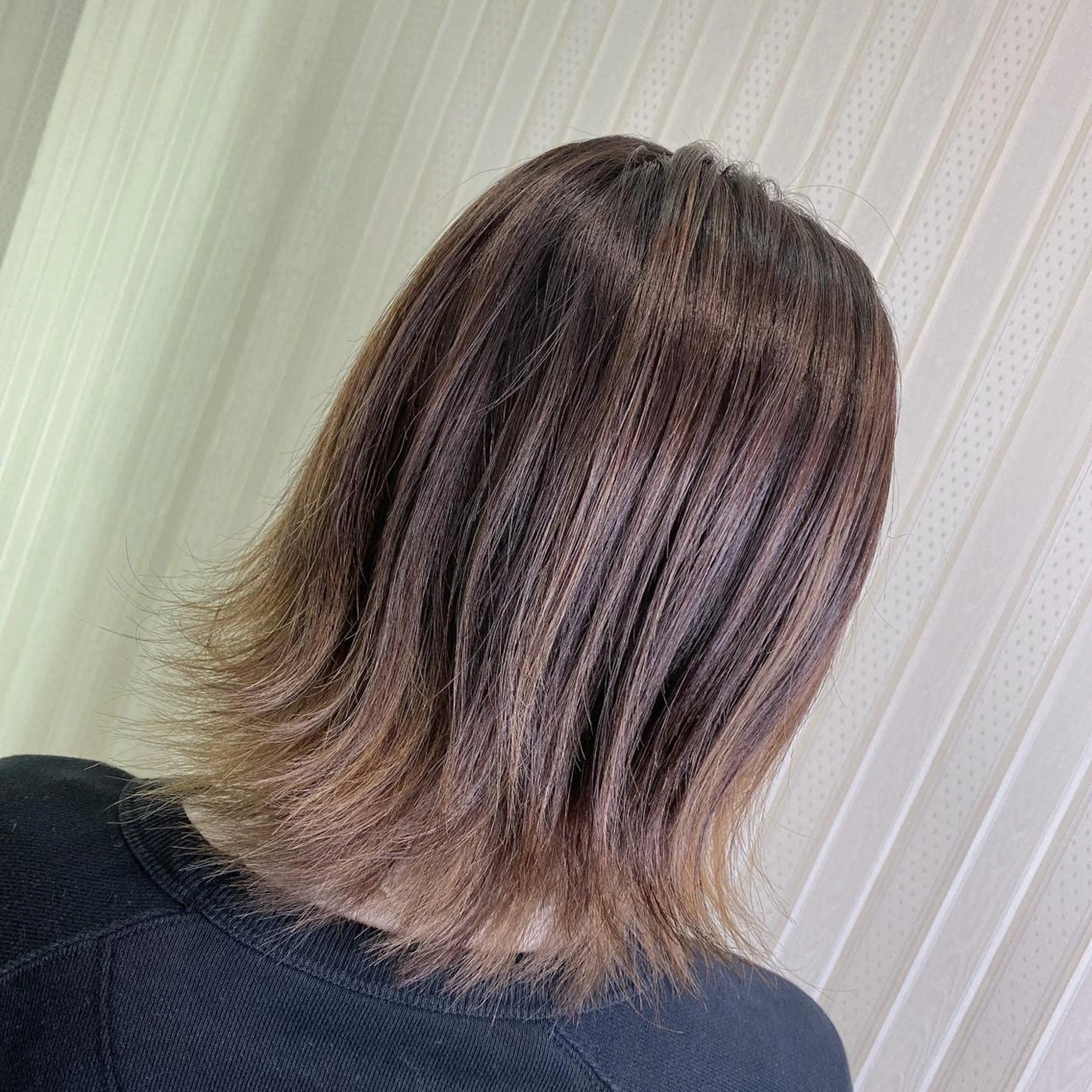 ショート カラー 【育休中】EARTH 荒井店HARUNAのヘアスタイル