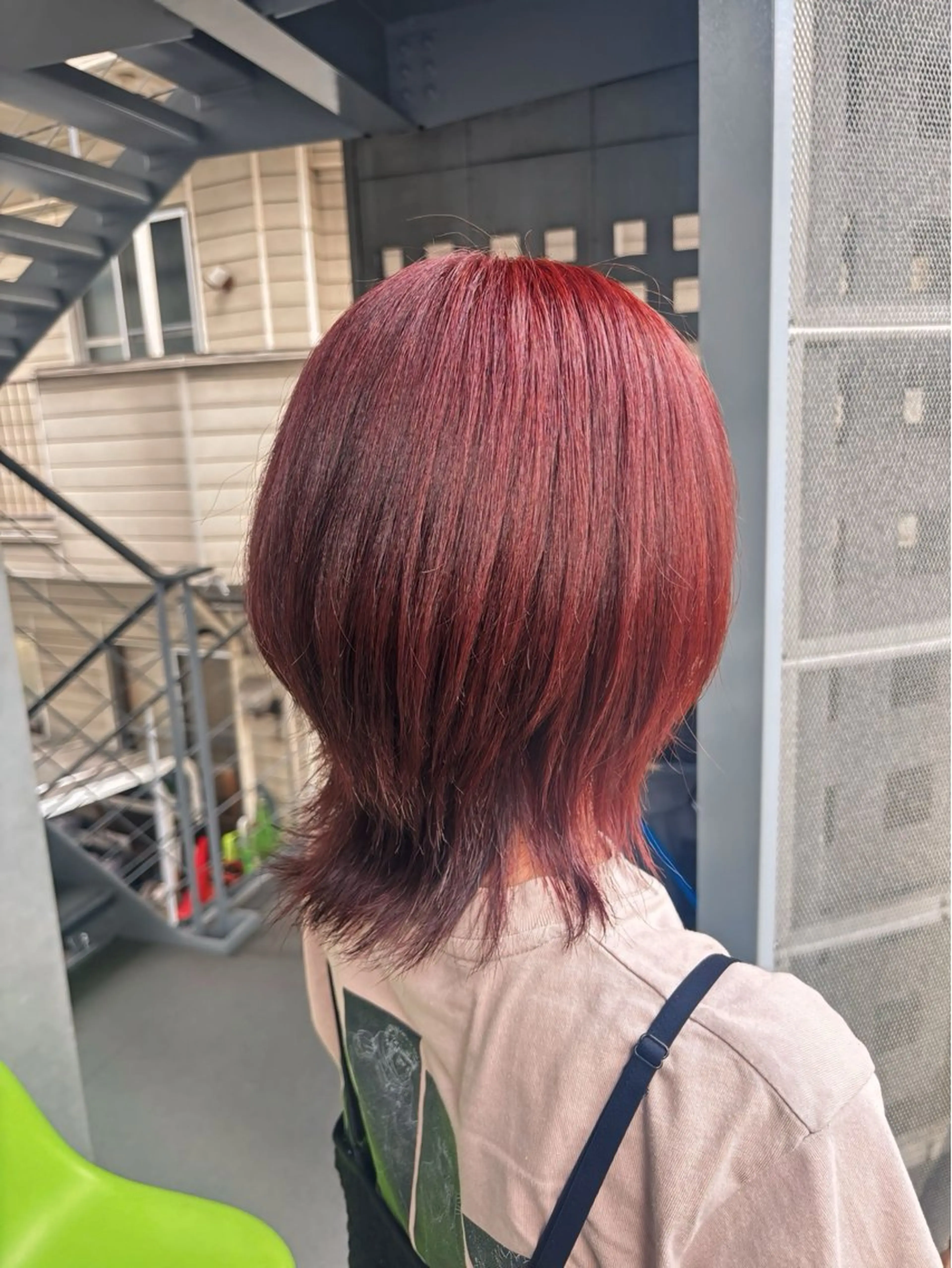 カラー ブリーチ ダブルカラー ブリーチなしカラー レッドカラー 澤村 美優のヘアスタイル