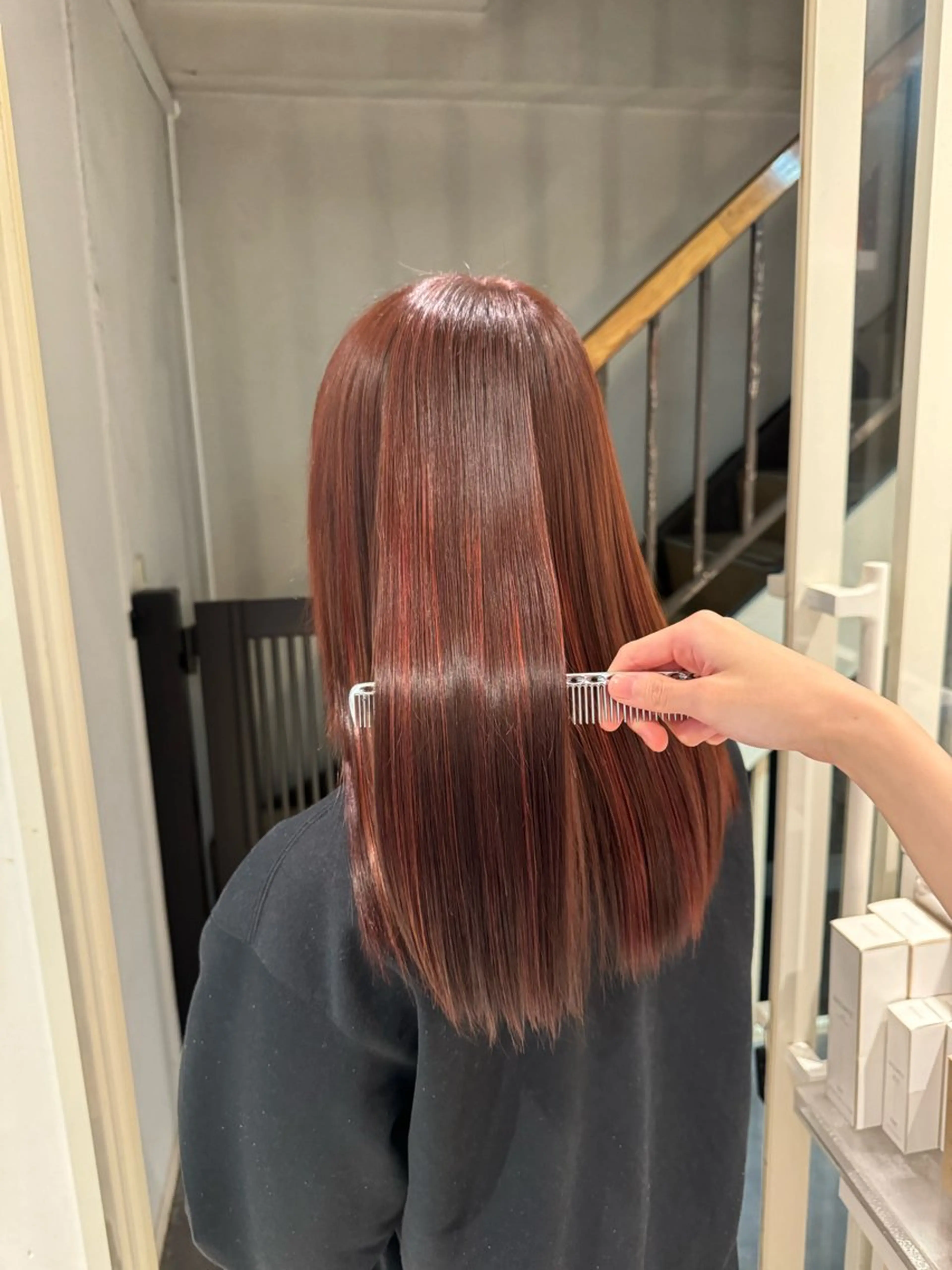 セミロング 🍓URARA 🥀最強ハイトーン❤のヘアスタイル