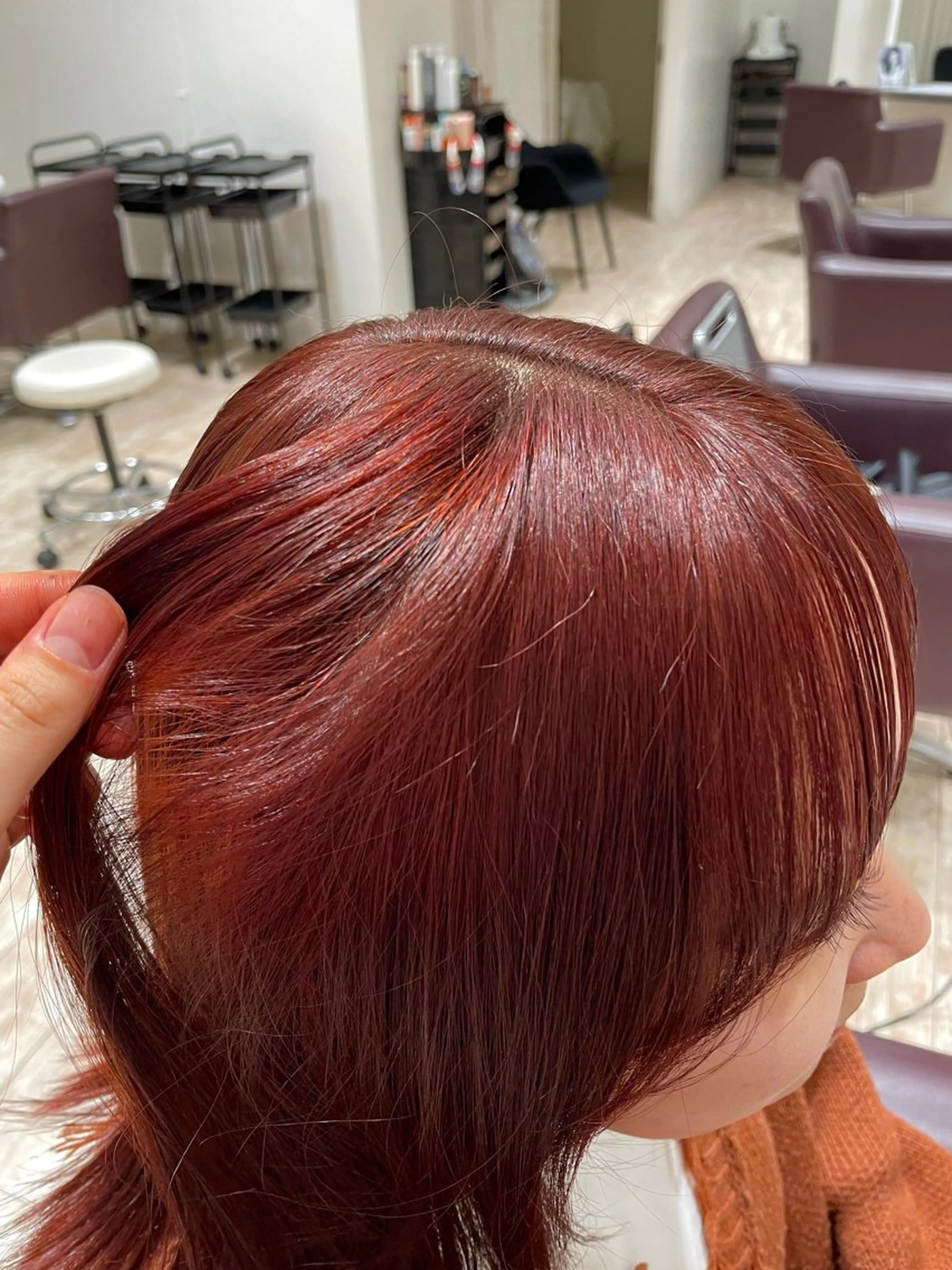 ミディアム カラー behive  駅前店所属・菊地 桃花のヘアスタイル