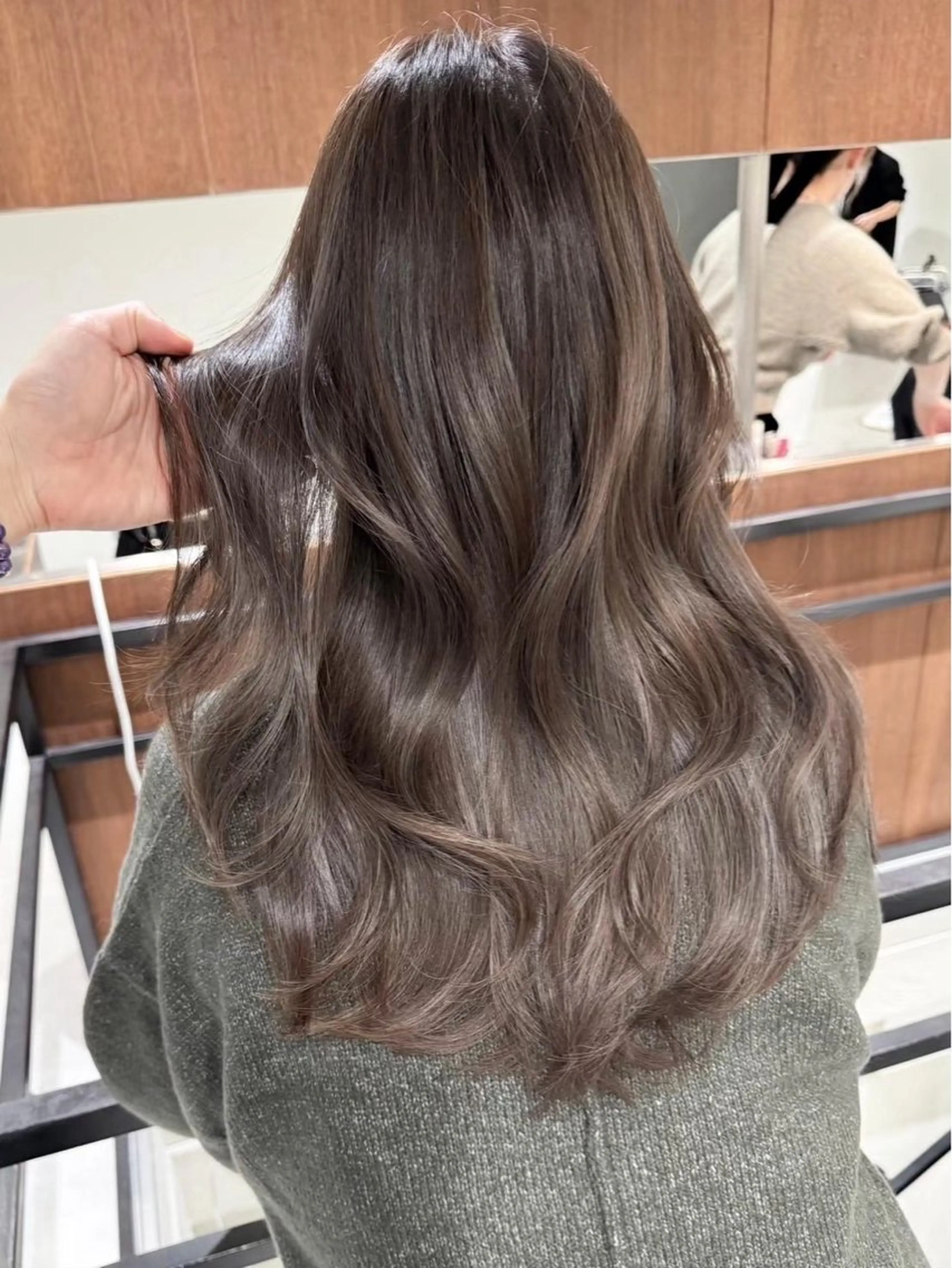 ロング ヘアカラー 北村 凛太郎のヘアスタイル