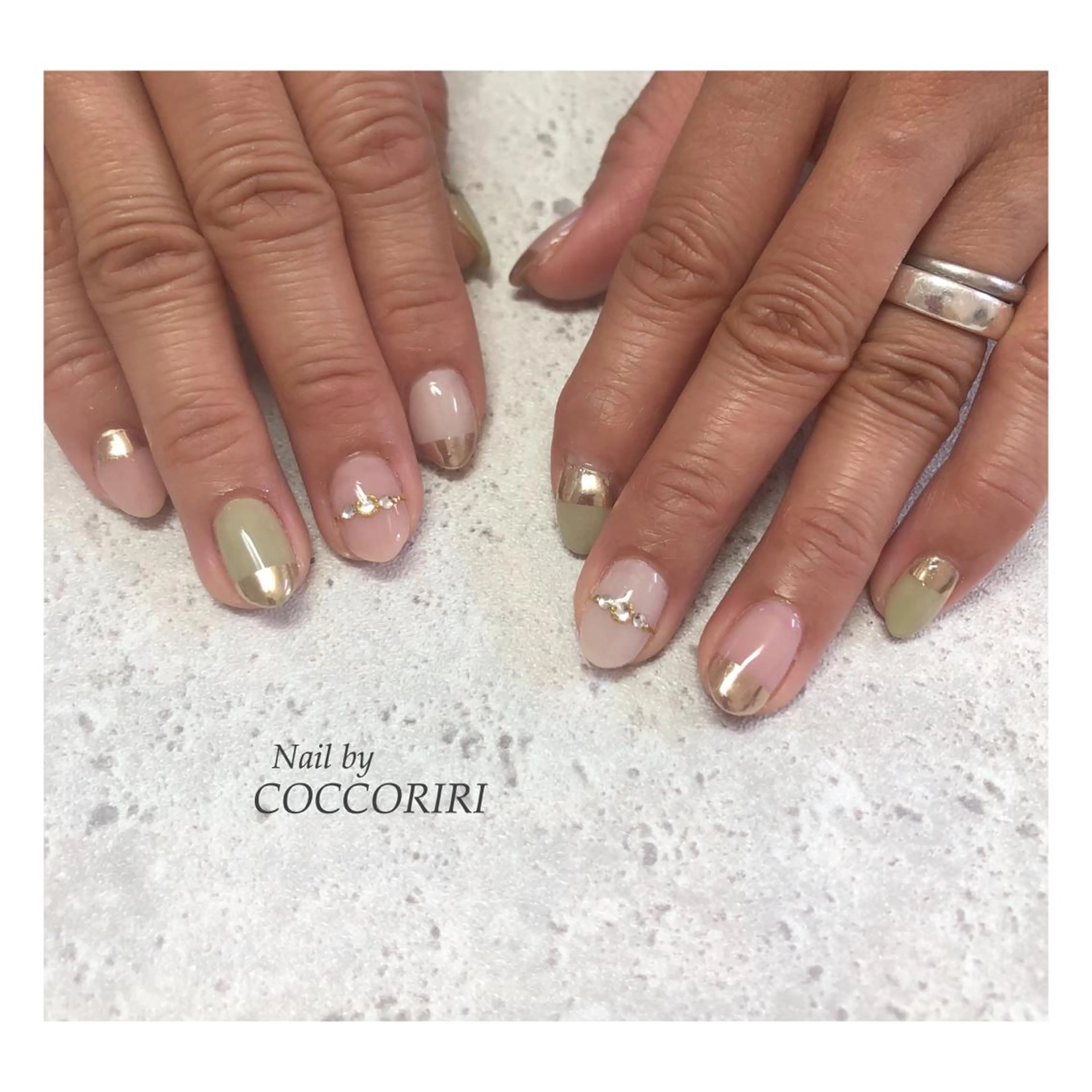 ネイル アートネイル グリーン 大理石ネイル(マーブル) ミラーネイル ニュアンスネイル ensowa✱laf NAILのネイルデザイン