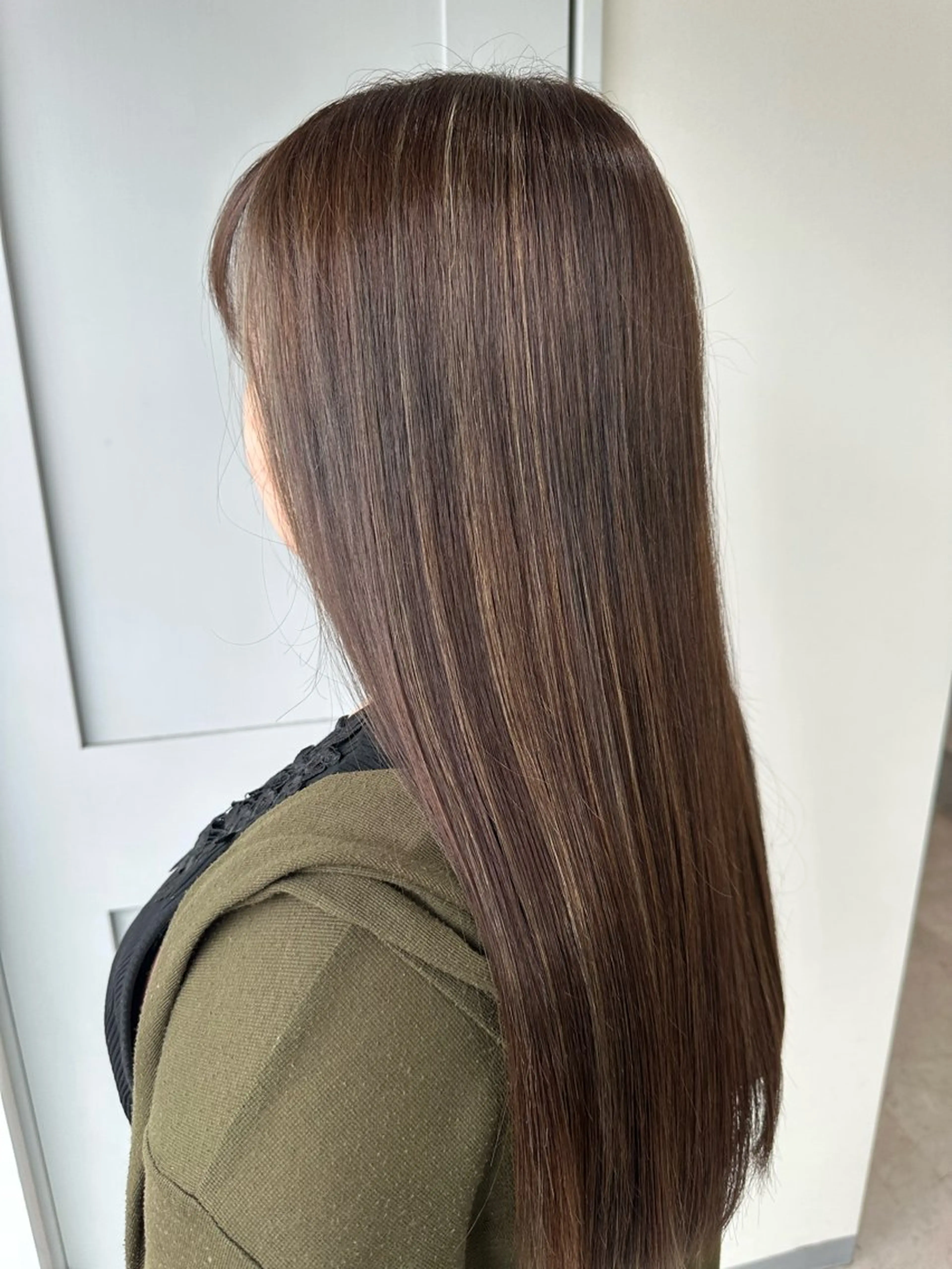 ロング カラー 脱白髪染め❕白髪 ぼかし特化🌟ヨコタのヘアスタイル