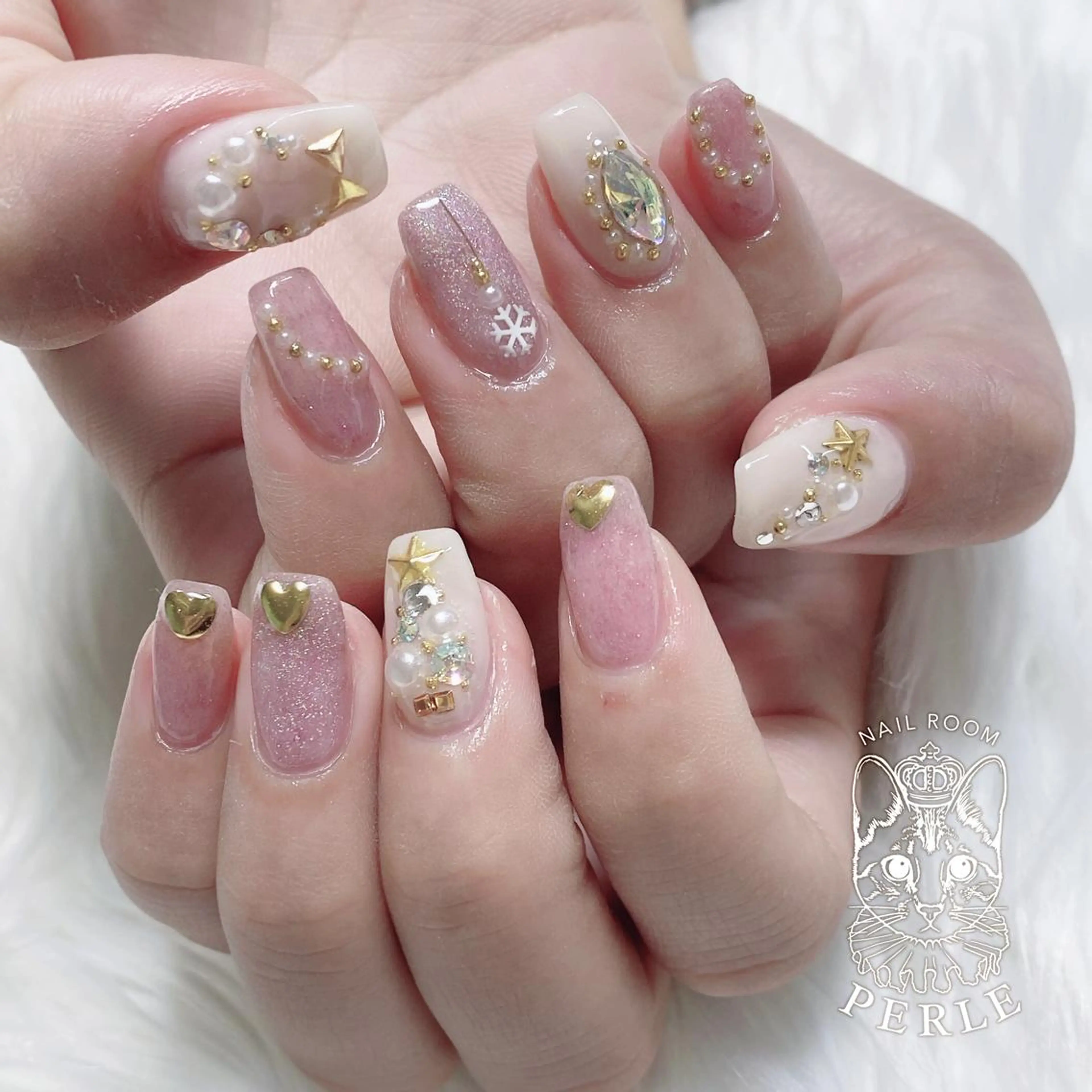 ネイル クリスマス nail room Perleのネイルデザイン