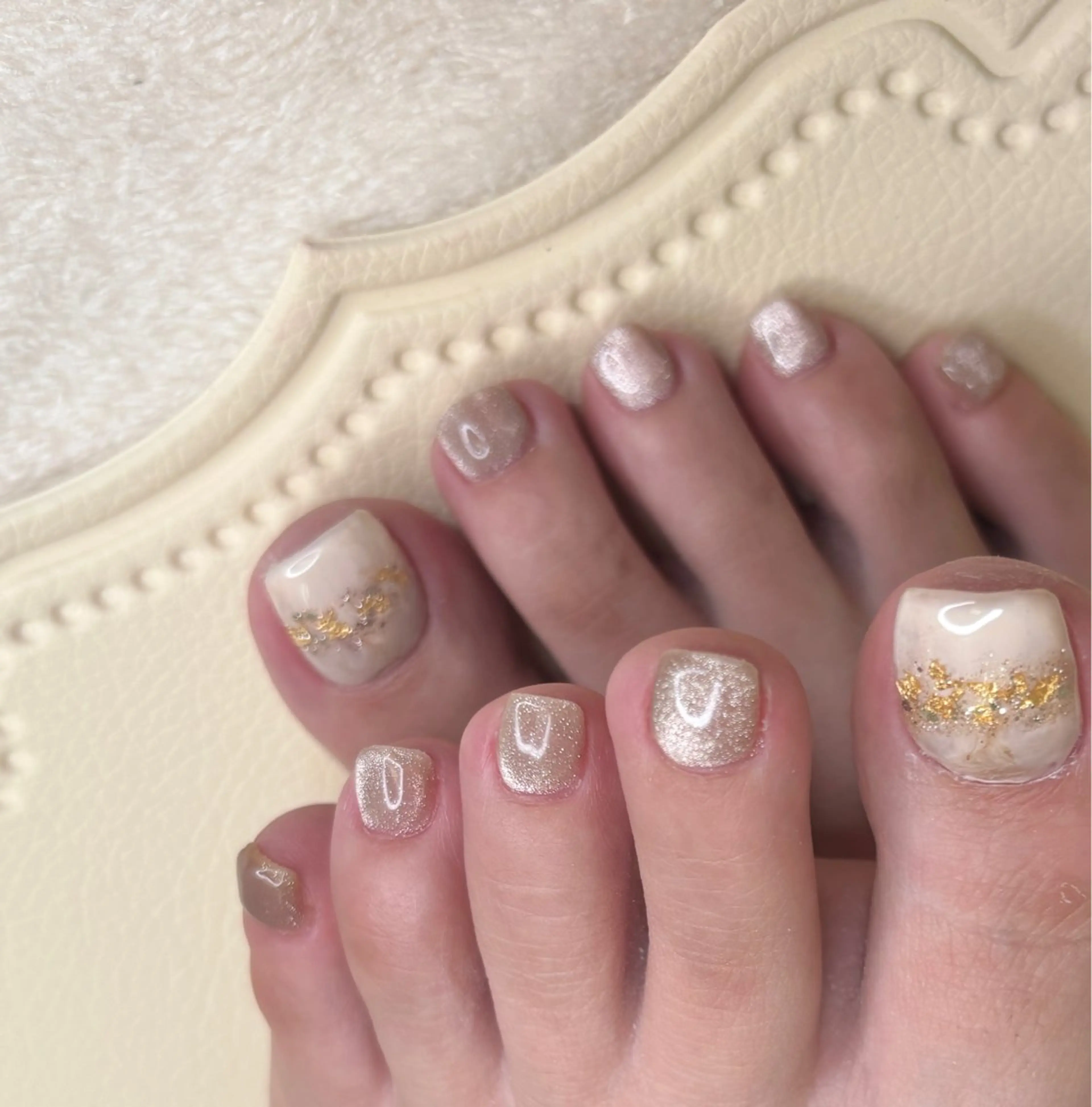 ネイル フットネイル Emma Jewel🏛️♡のネイルデザイン
