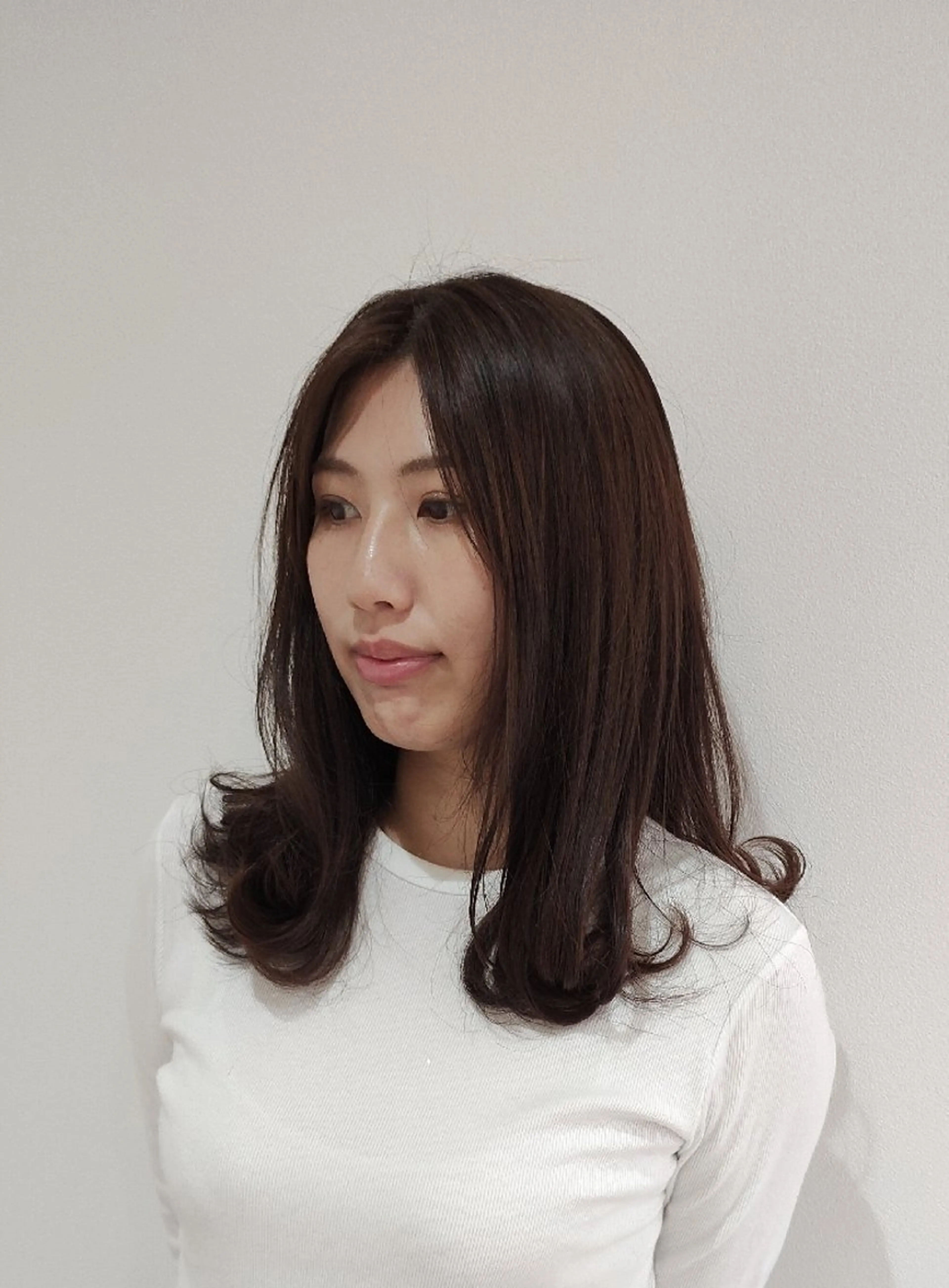 ミディアム here.春日井店所属・here. ツタのヘアスタイル