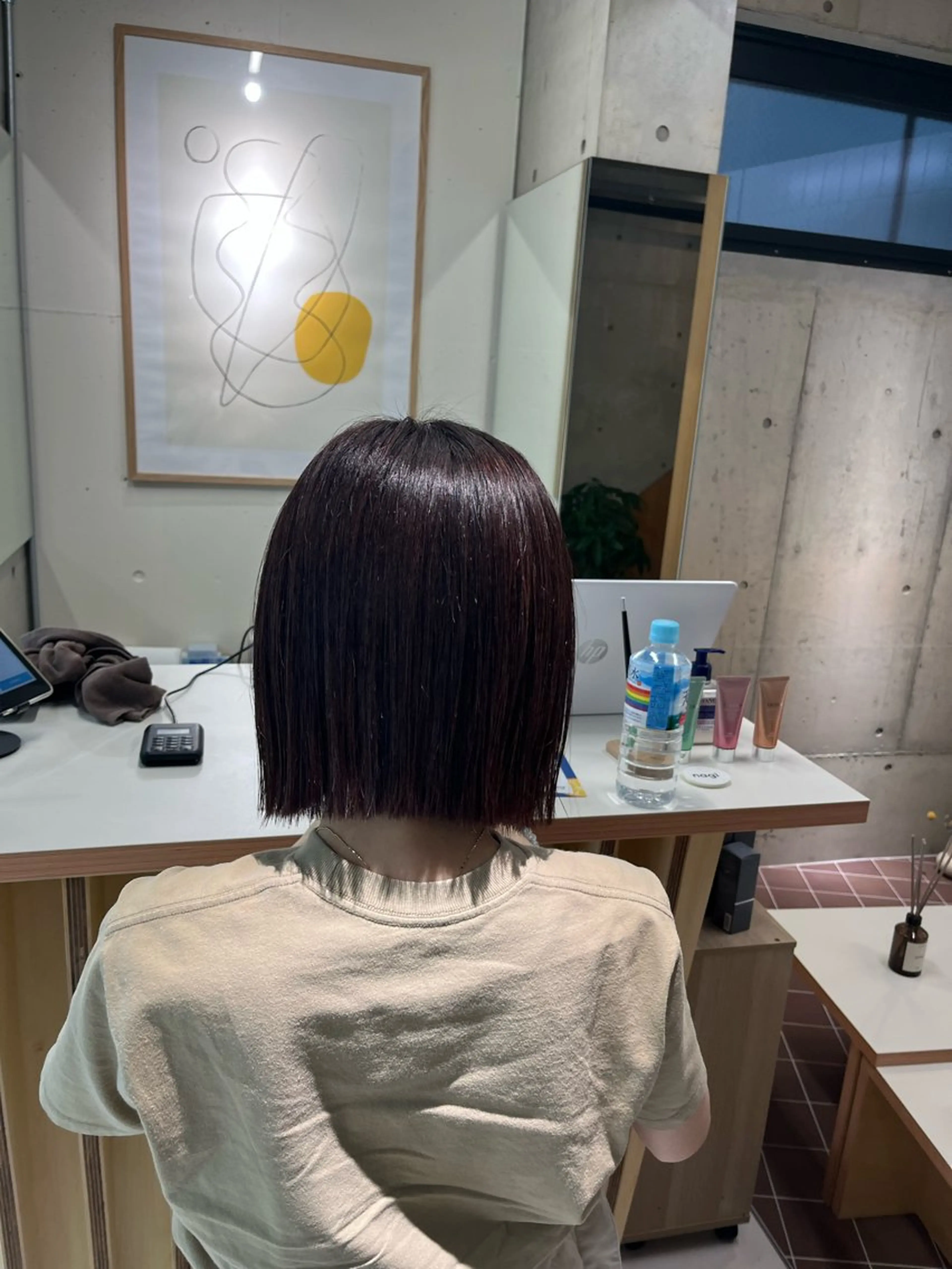 ショート カラー カット ヘアカラー トリートメント nagi所属・千種／韓国風レイヤー カット／推し活美容師のヘアスタイル