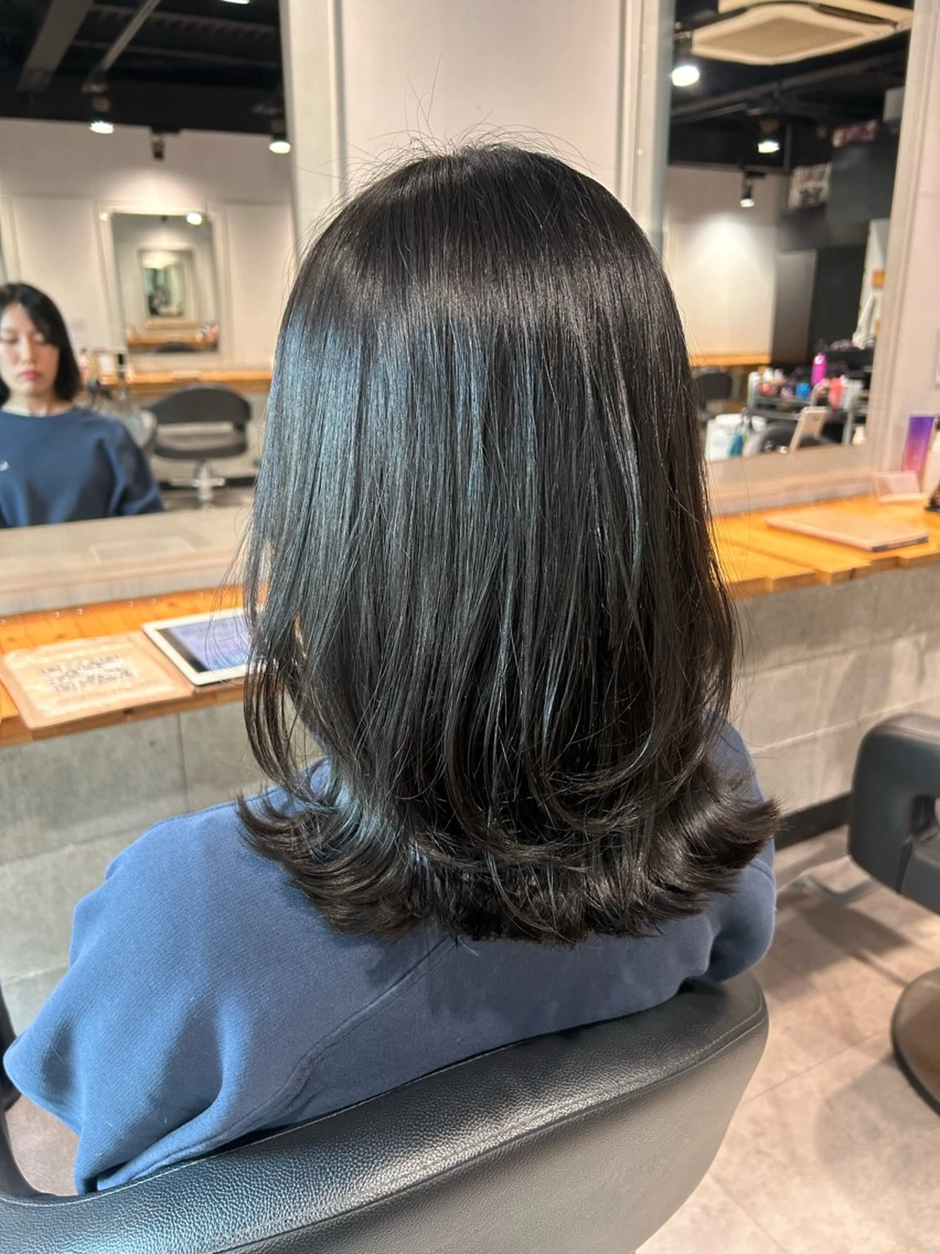 セミロング カット ヘアカラー ヘッドスパ 韓国Style♡ Nanami🇰🇷のヘアスタイル