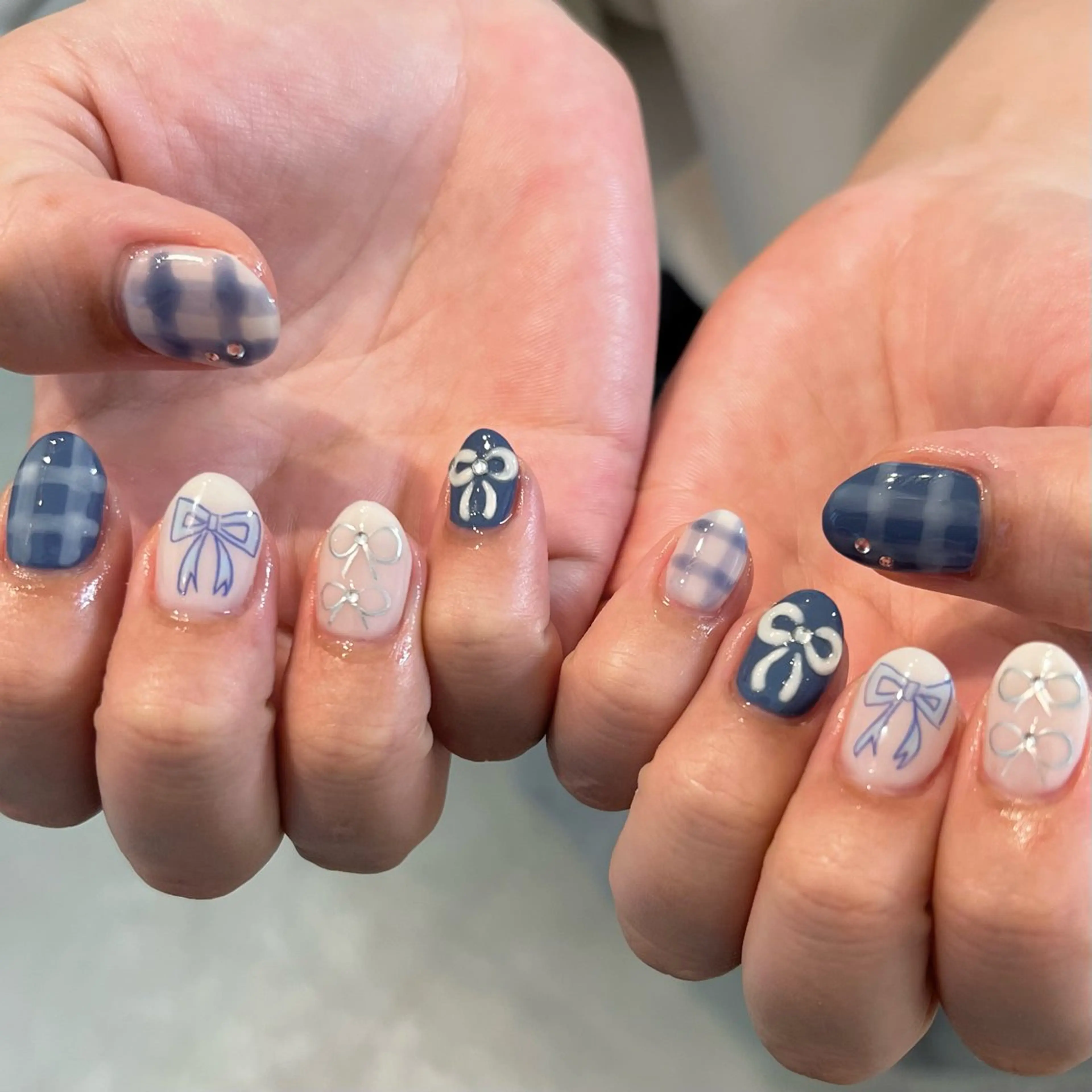 ネイル ハンドネイル sio.nail&eyebrow salon shimokitazawa2号店所属・nailist mana𖤐´-のネイルデザイン