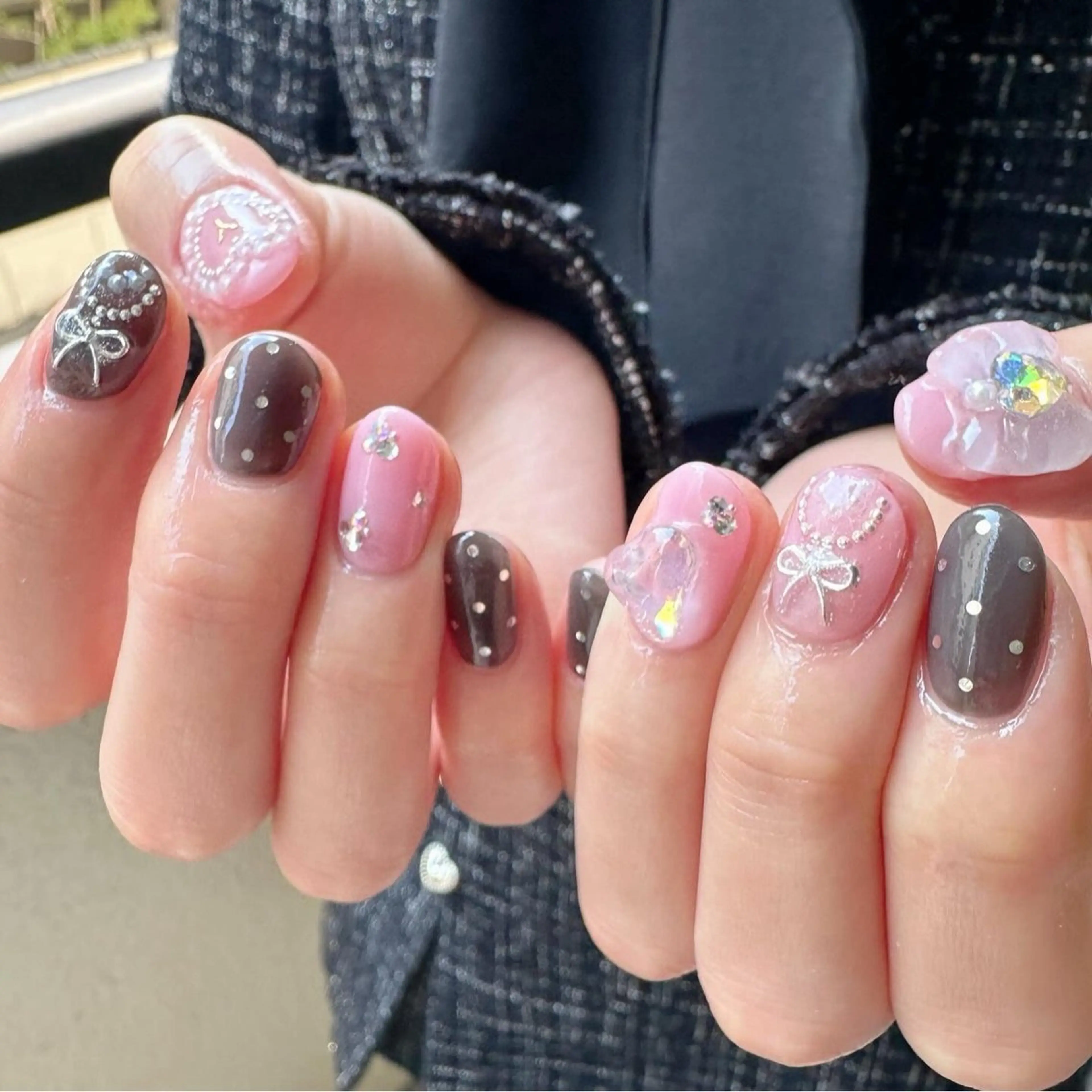 ネイル ドット 氷ネイル・うるうるネイル 韓国ネイル 持ち込み ニュアンスネイル 🪞KAPE NAIL 🪞のネイルデザイン