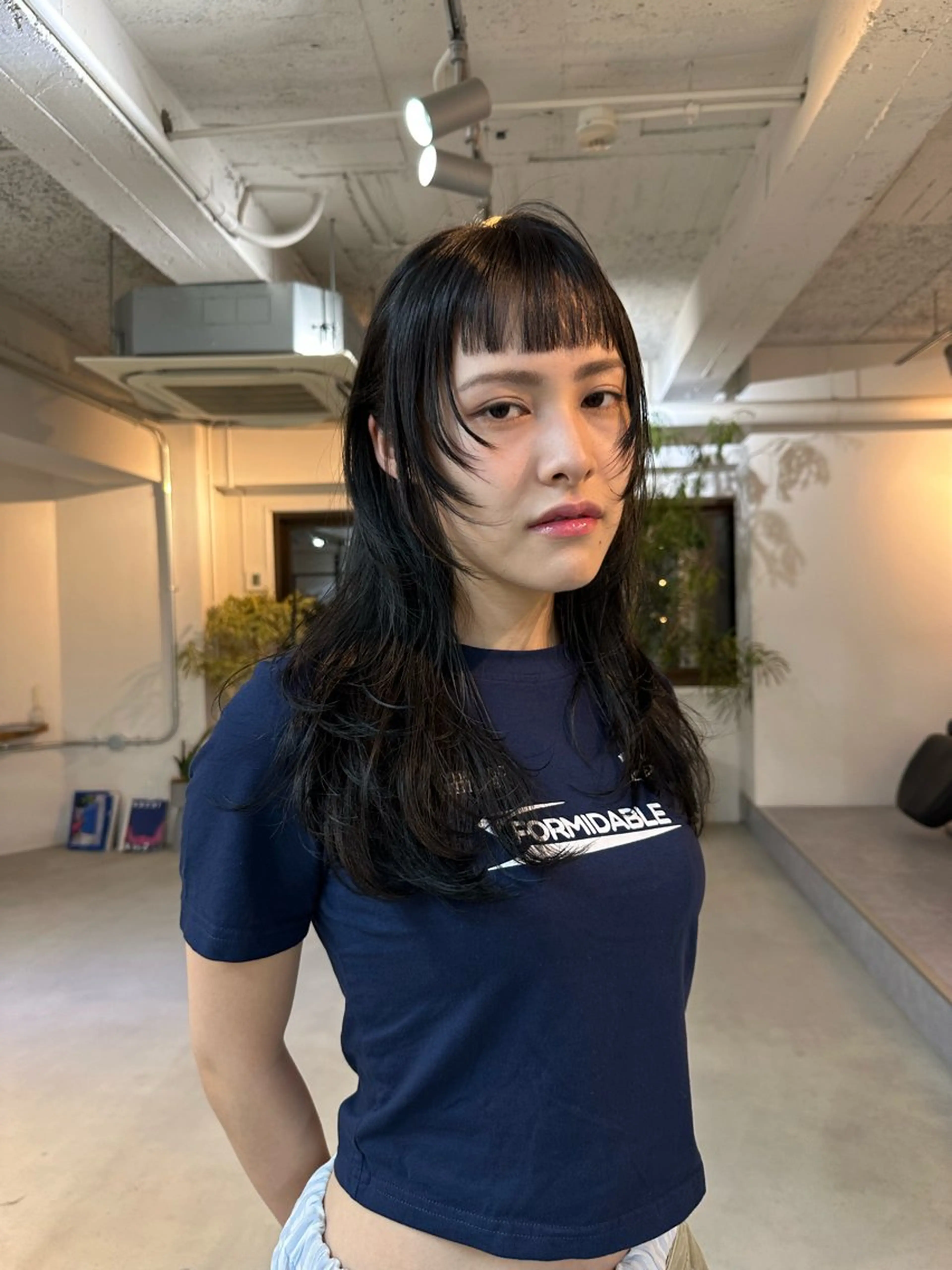 セミロング カラー 黒髪 レイヤーカット FavyS「フェイヴィーズ」所属・竹中 彩音のヘアスタイル