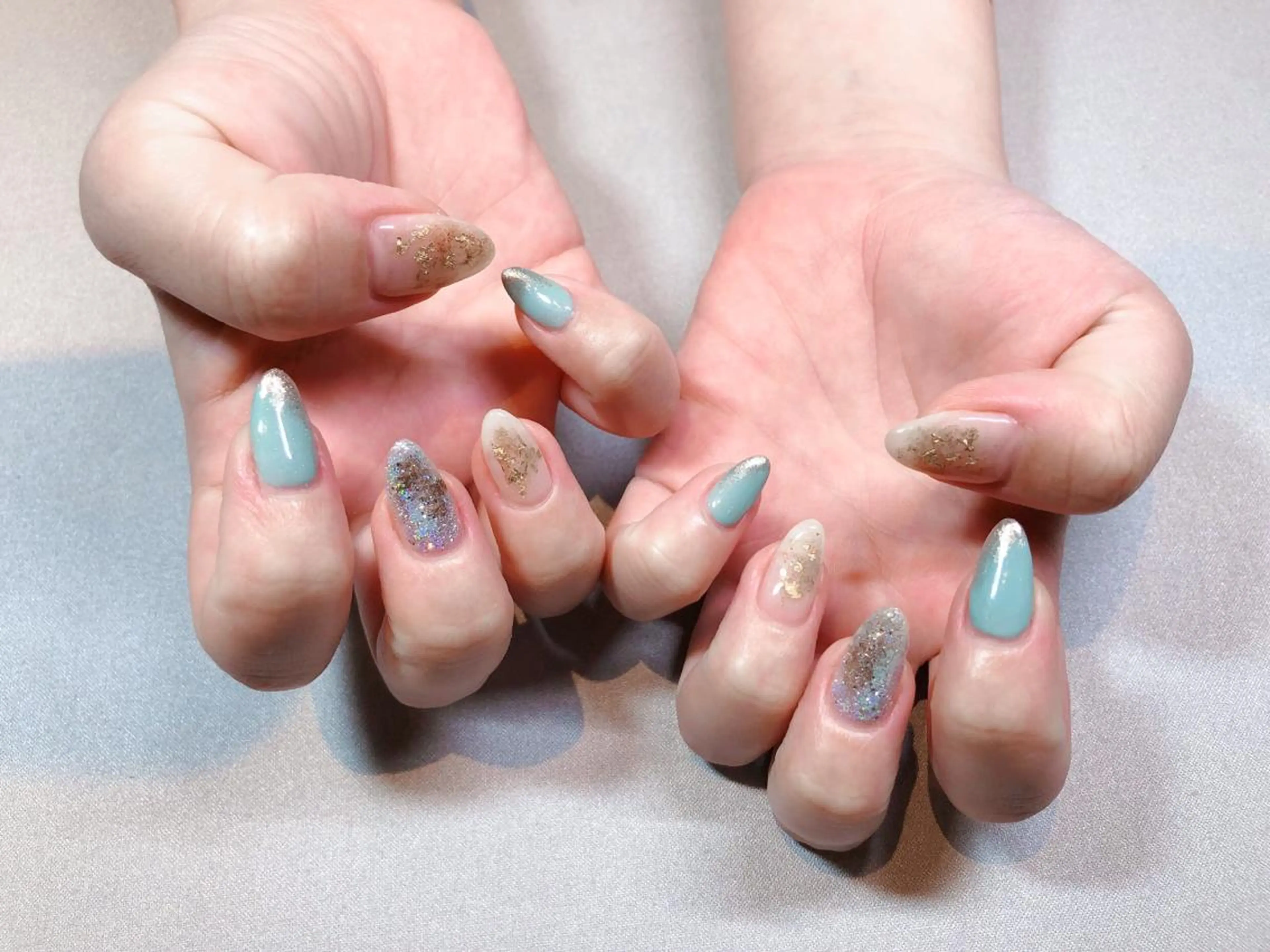 ネイル iiloo aromaworksのネイルデザイン