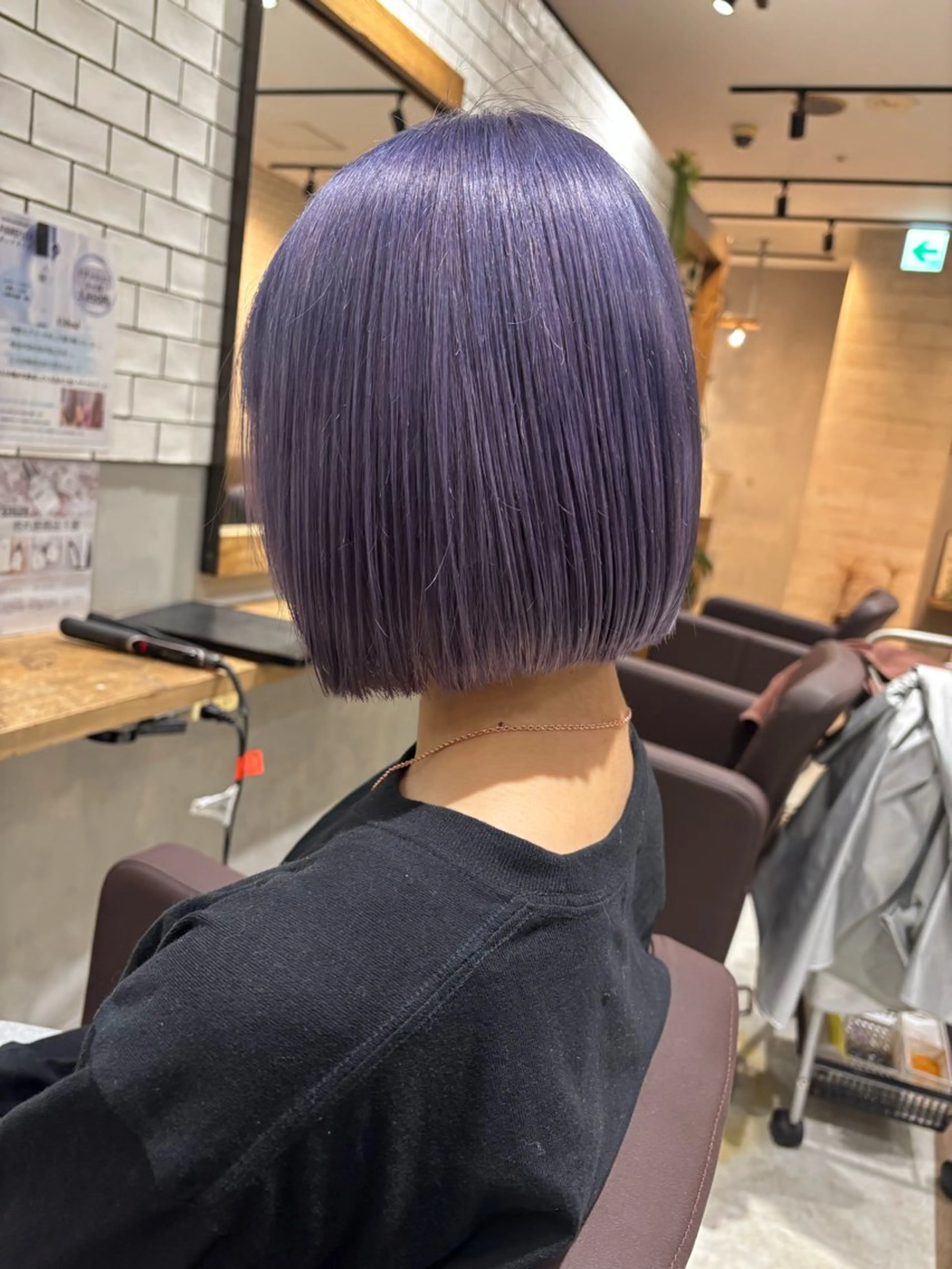 ショート ヘアカラー 菊地 優斗のヘアスタイル