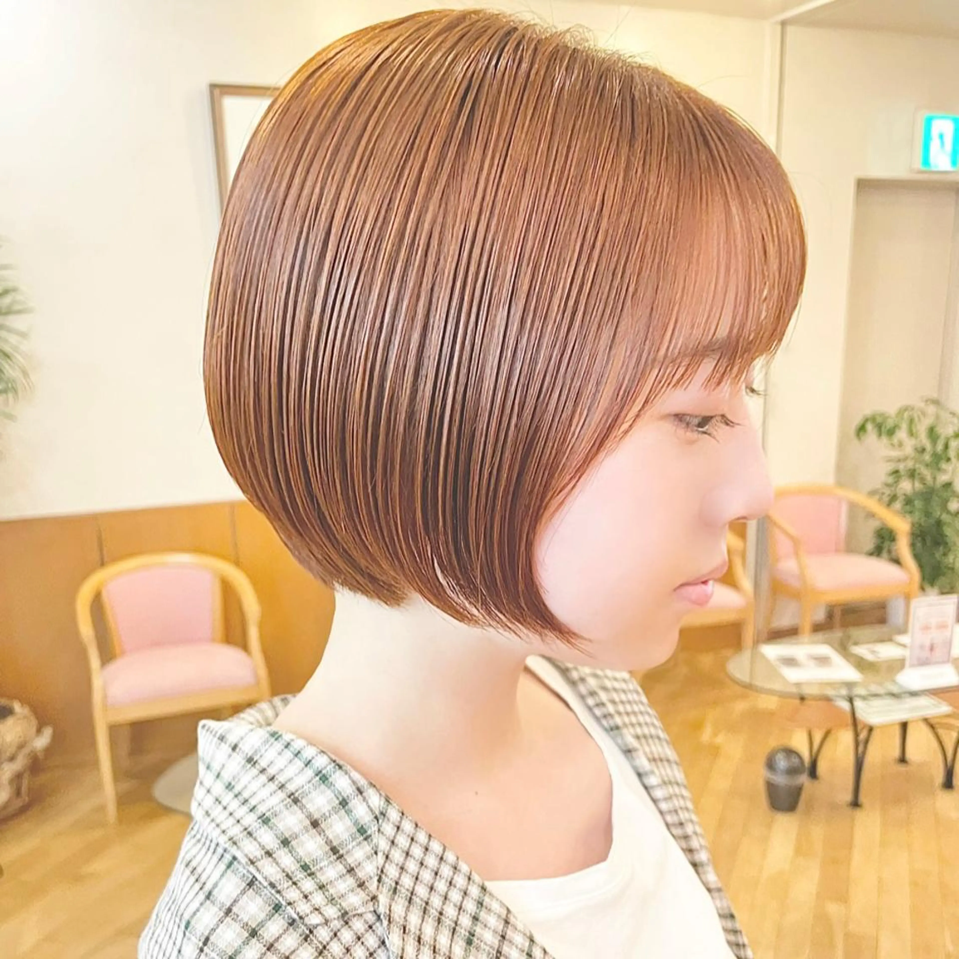 セミロング カラー ヘアアレンジ キッズ 丸みショート アッシュ ミストバング ボブ 髪質改善 カット ヘアカラー トリートメント さわ きょうすけ/ ボブ髪質改善ショートのヘアスタイル