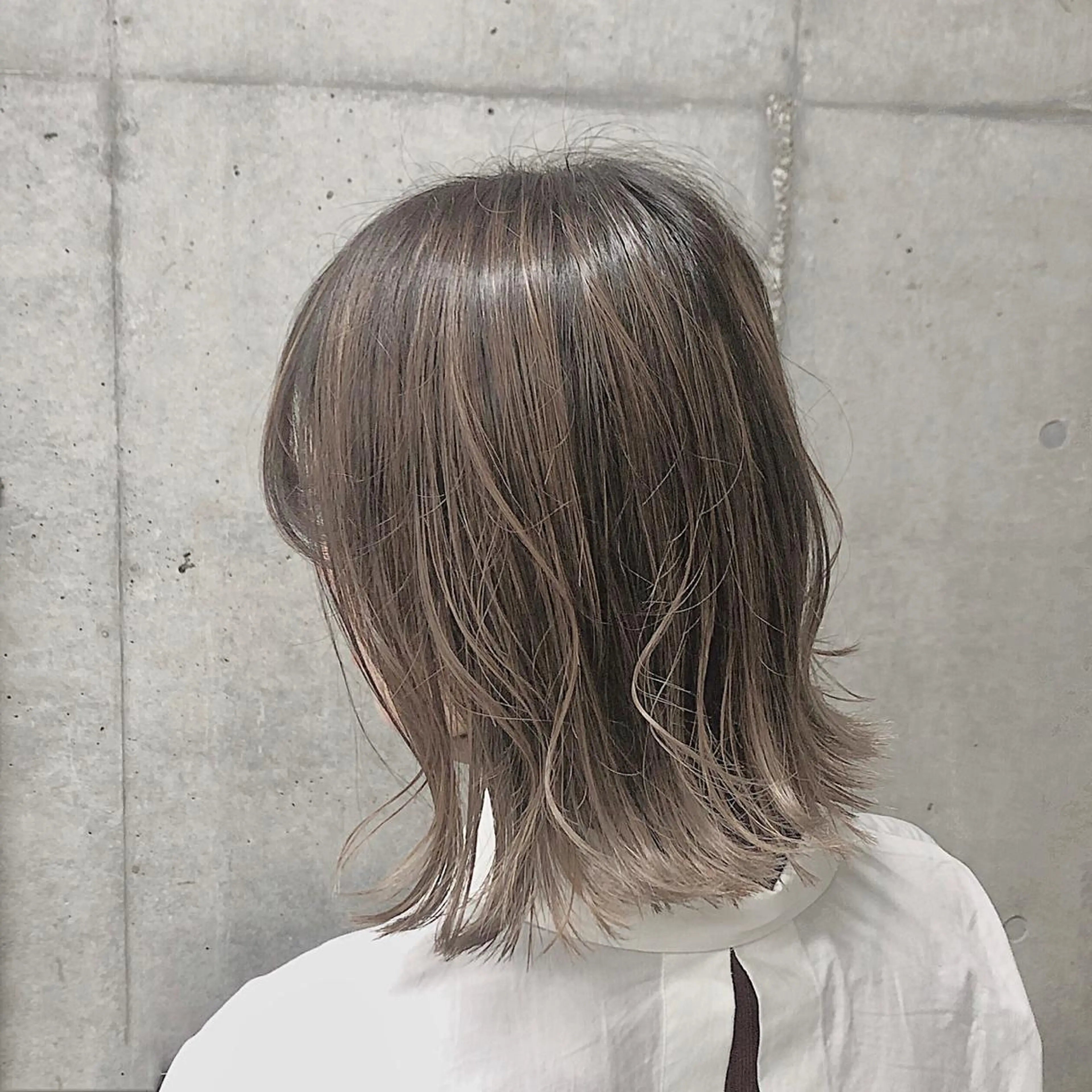 ミディアム 韓国風レイヤー🗝要 暗透カラー📓吉祥寺のヘアスタイル