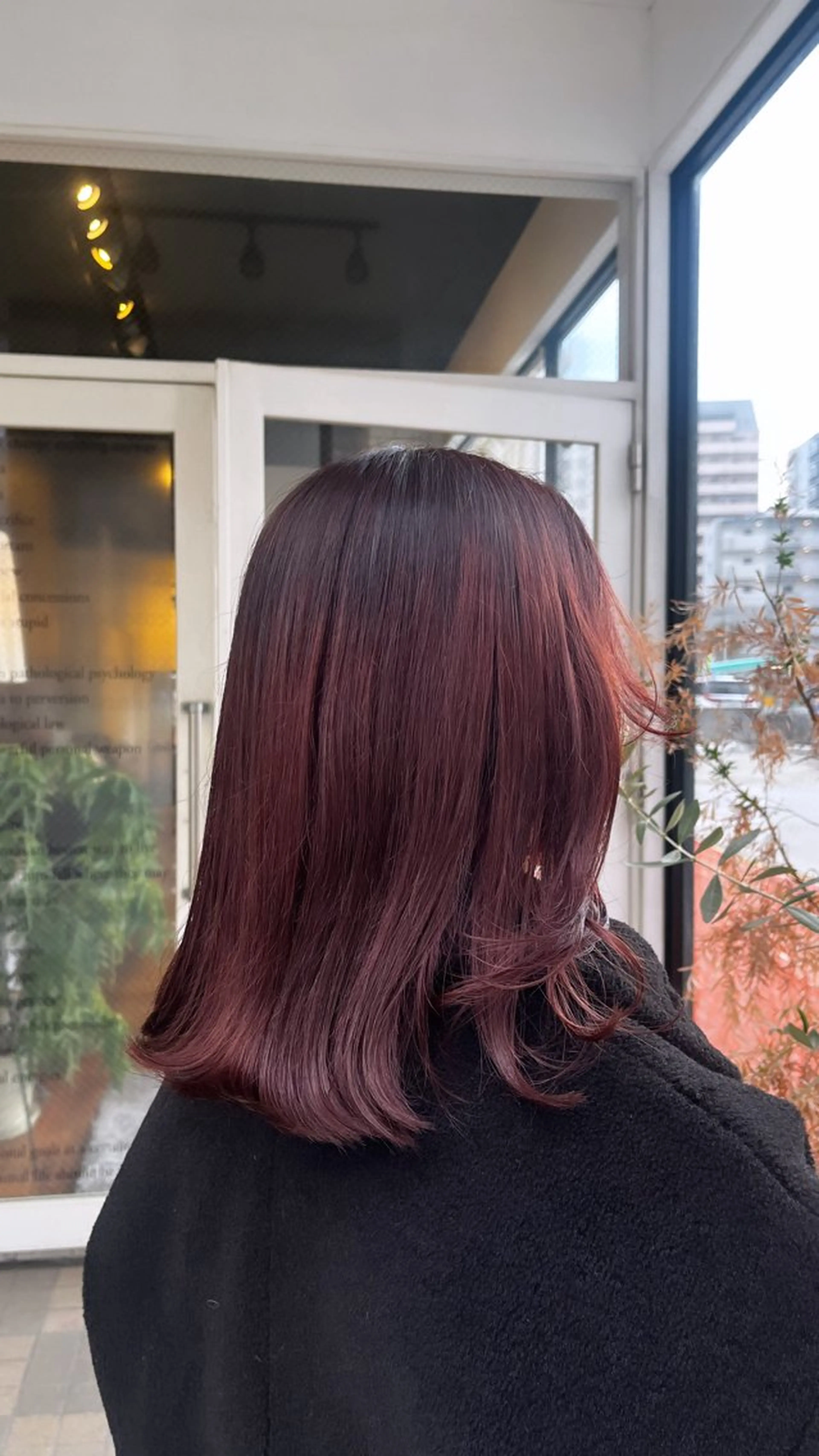 ミディアム ヘアカラー まみ/暖色カラー /デザインカラーのヘアスタイル