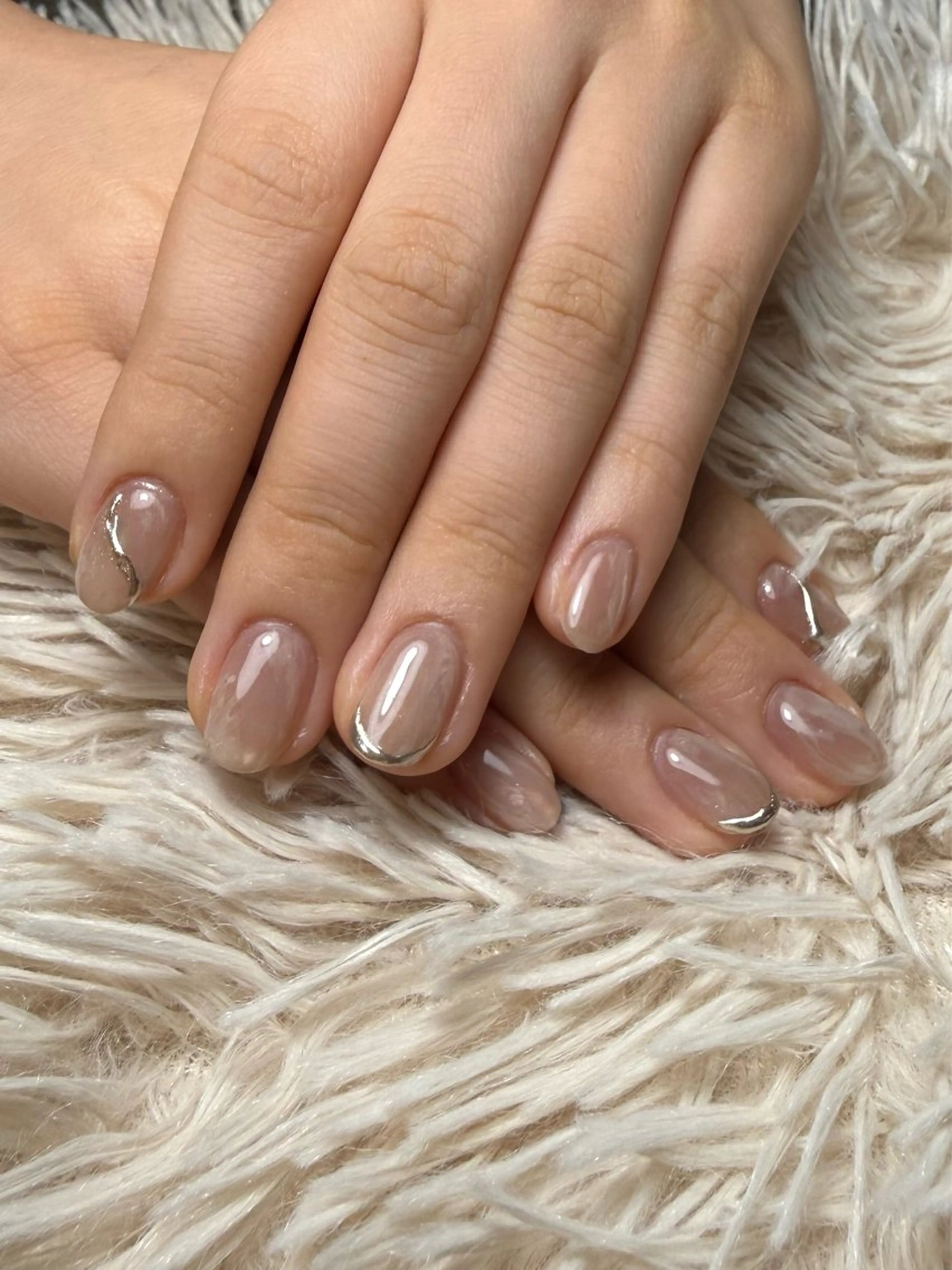 ネイル ミラーネイル ニュアンスネイル ハンドネイル 829 Wakanaのネイルデザイン