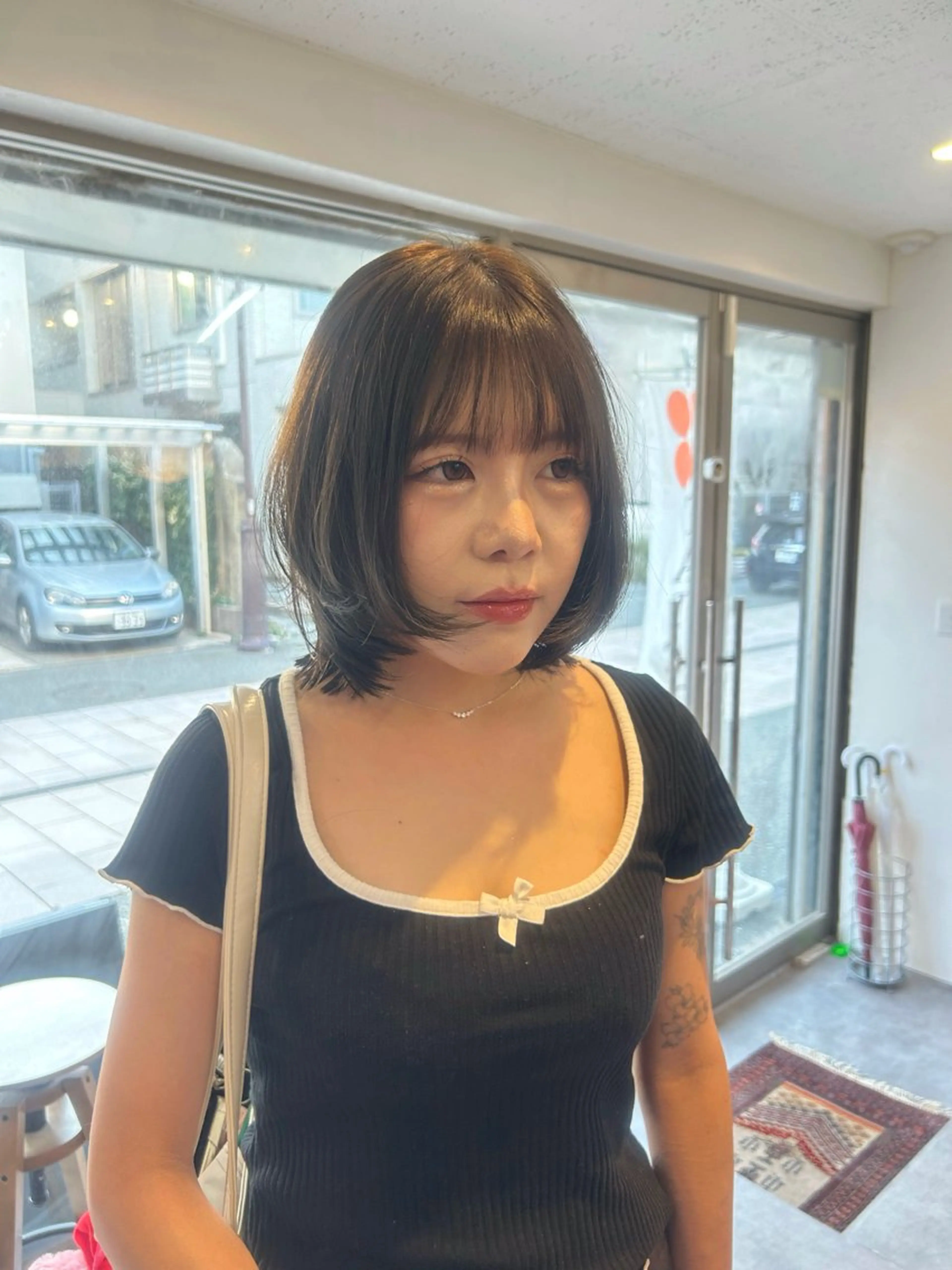 ミディアム レイヤーカット カット ヘアカラー トリートメント ARATA / covo/金沢駅のヘアスタイル