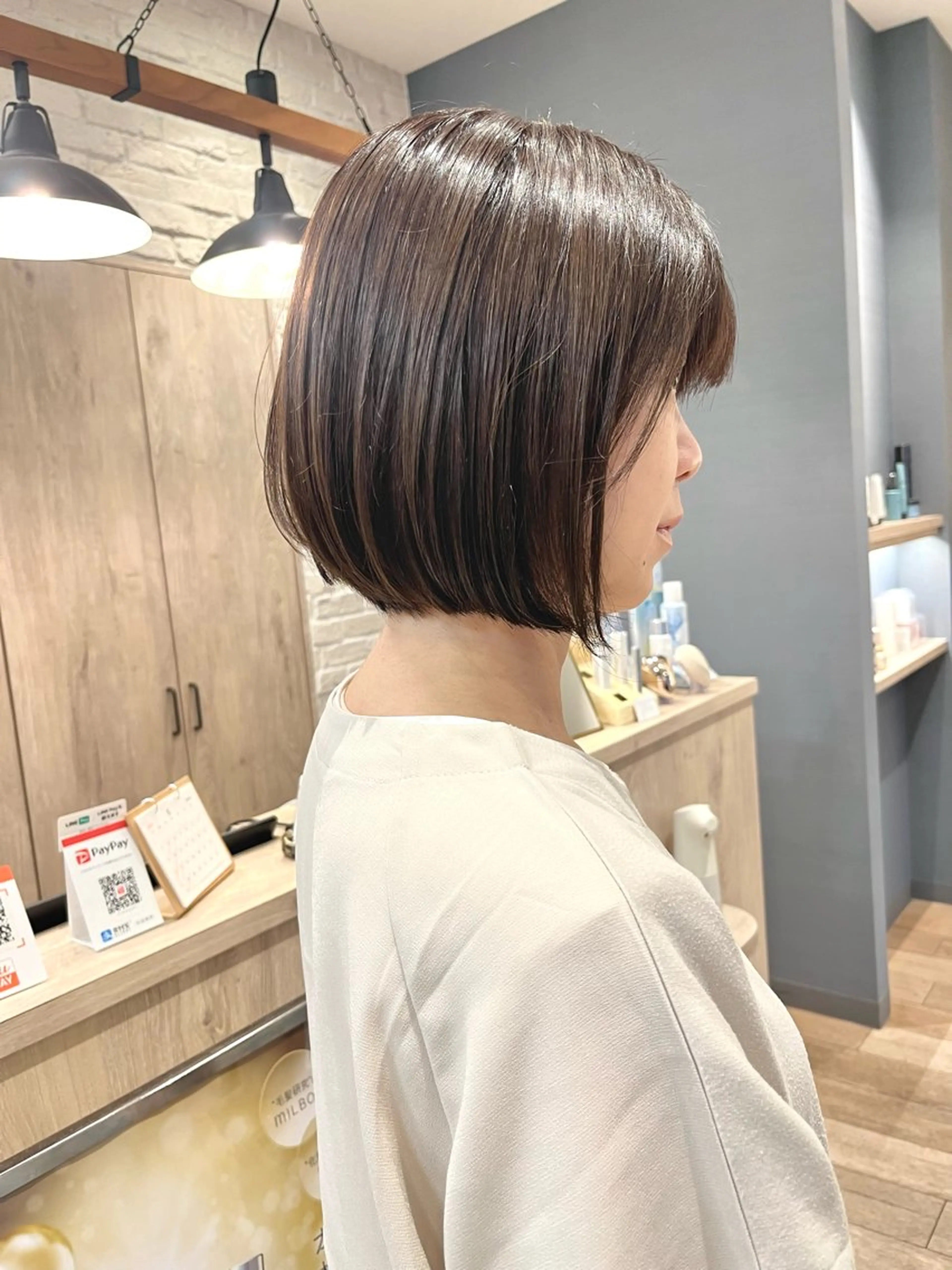 ミディアム カラー カット セジールヘアメゾン所属・韓国レイヤー/透明感 カラー🐈曾根高のヘアスタイル