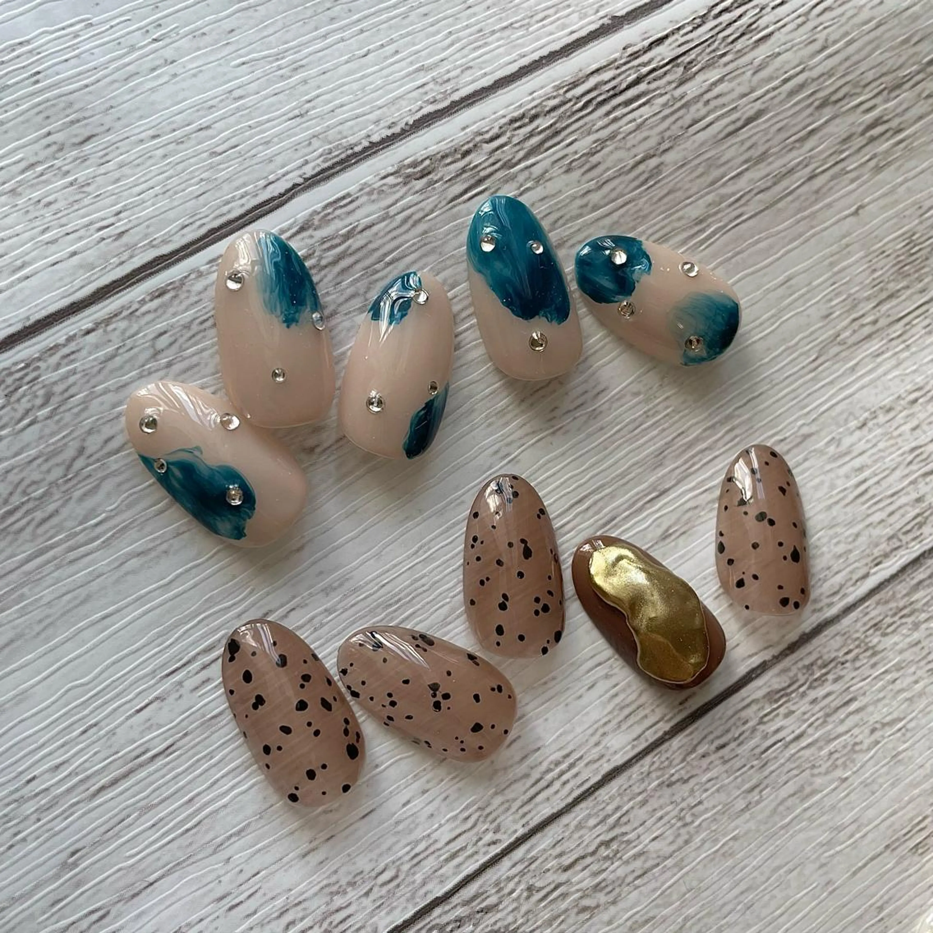 ネイル ハンドネイル Nailsalon BLOOM🌷 山崎のネイルデザイン