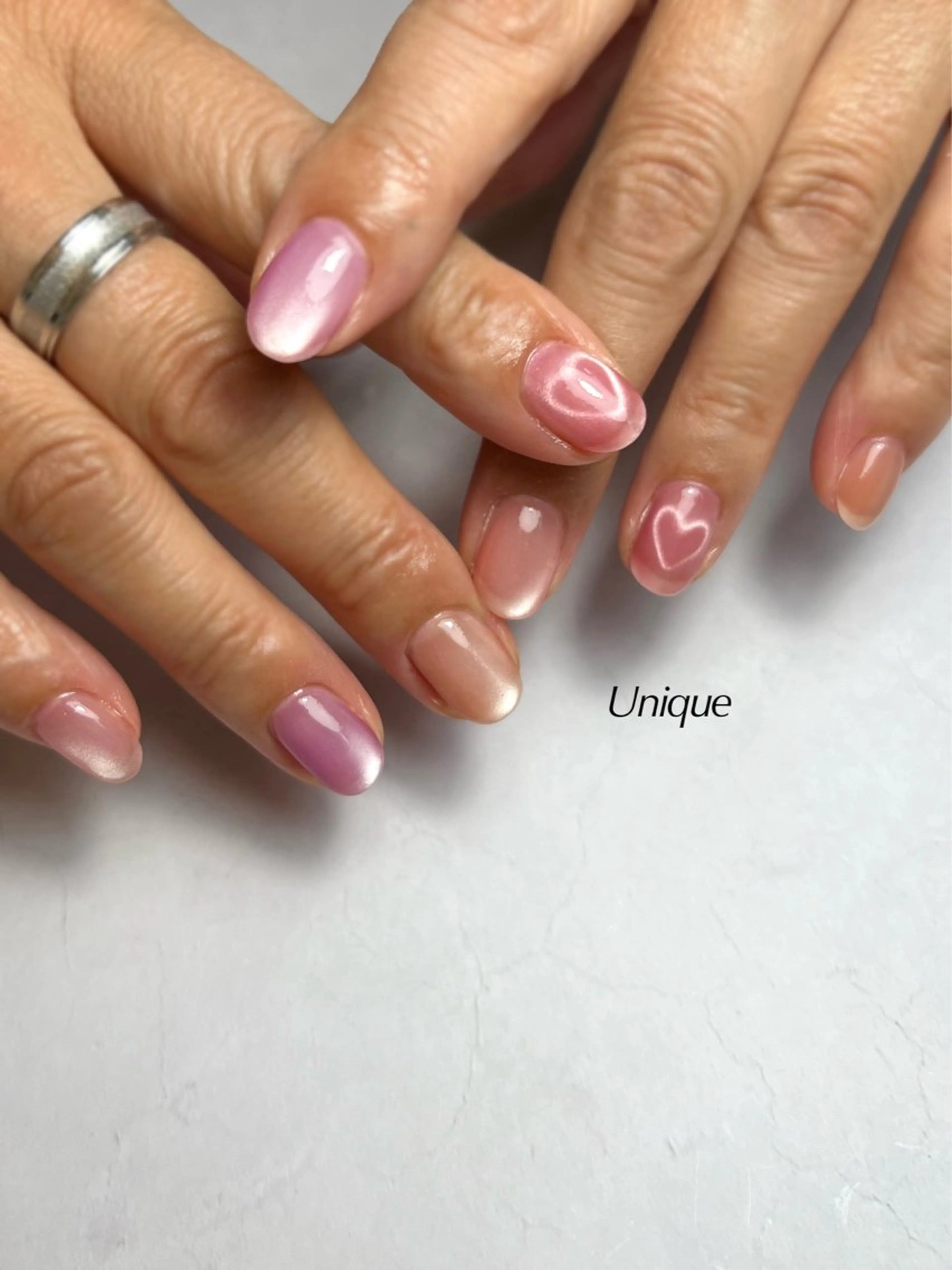 ネイル ハンドネイル Unique 【ユニーク】のネイルデザイン