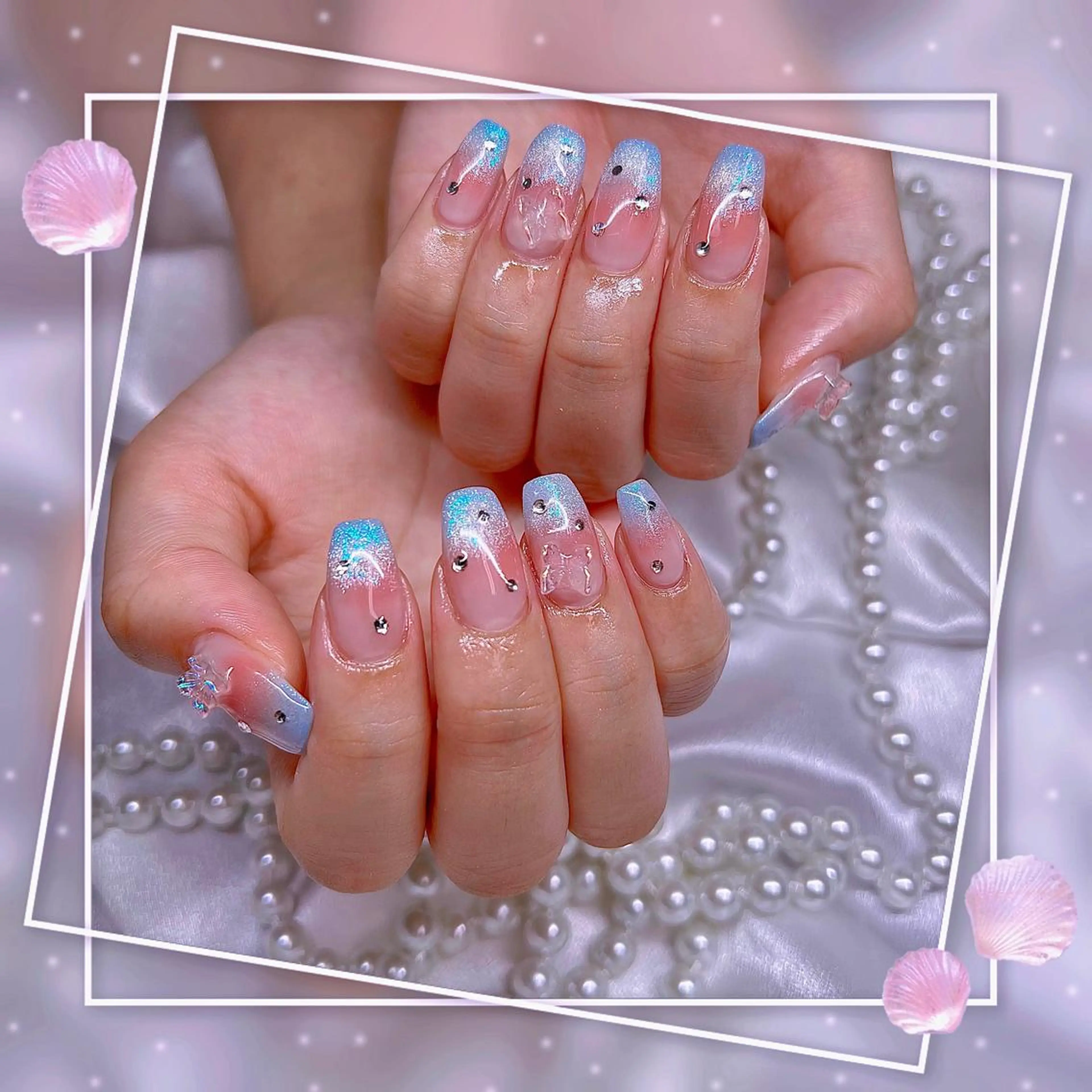 ネイル フレンチネイル キラキラネイル 韓国ネイル マグネットネイル マグネットフレンチ ハンドネイル ハンドケア Chill Nailsalonのネイルデザイン