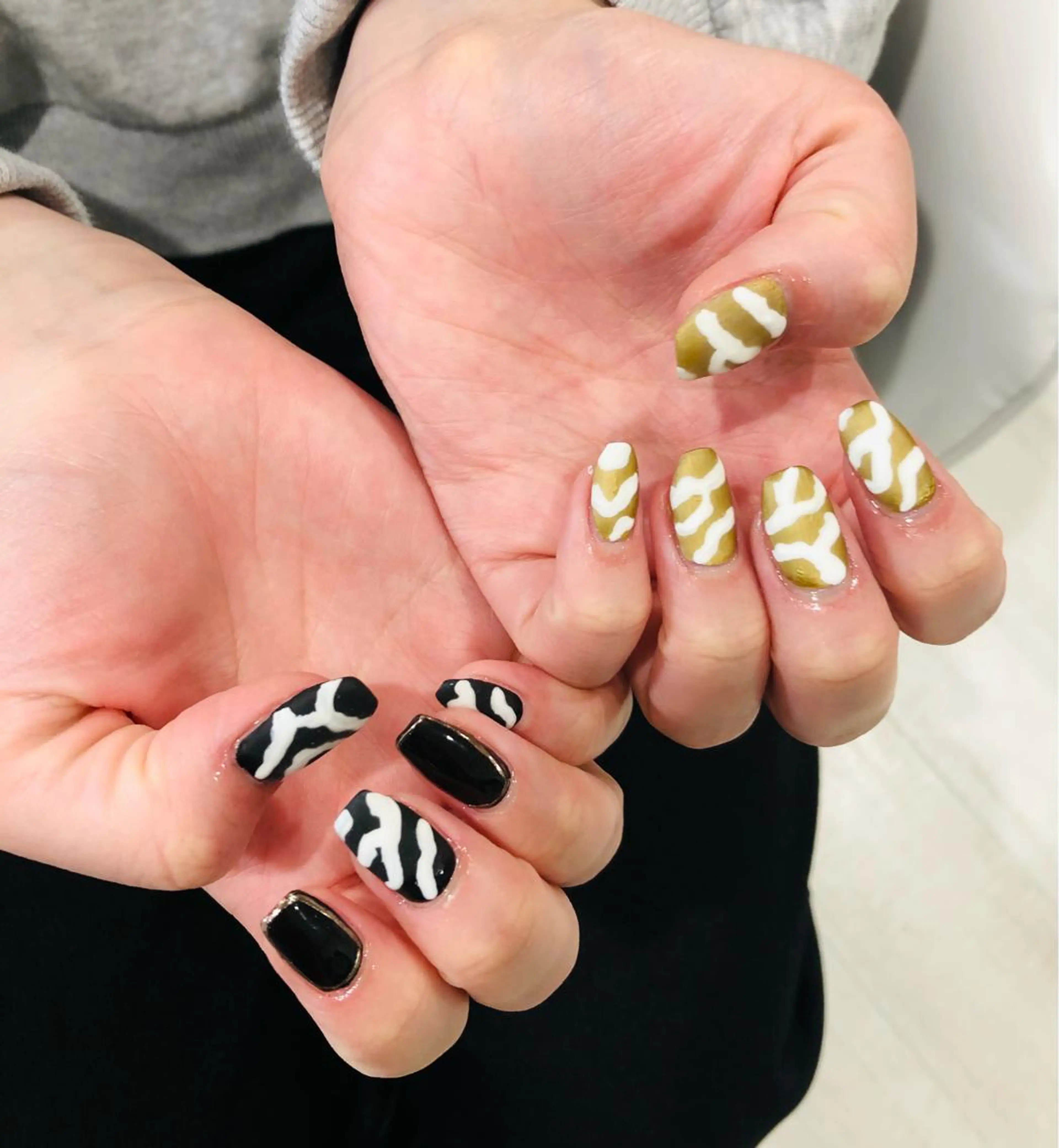 ネイル フラッシュネイル フレンチネイル ラメ(グリッター) ラメグラデーション マグネットネイル Ｈ3（エイチスリー）所属・H3 hitoのネイルデザイン