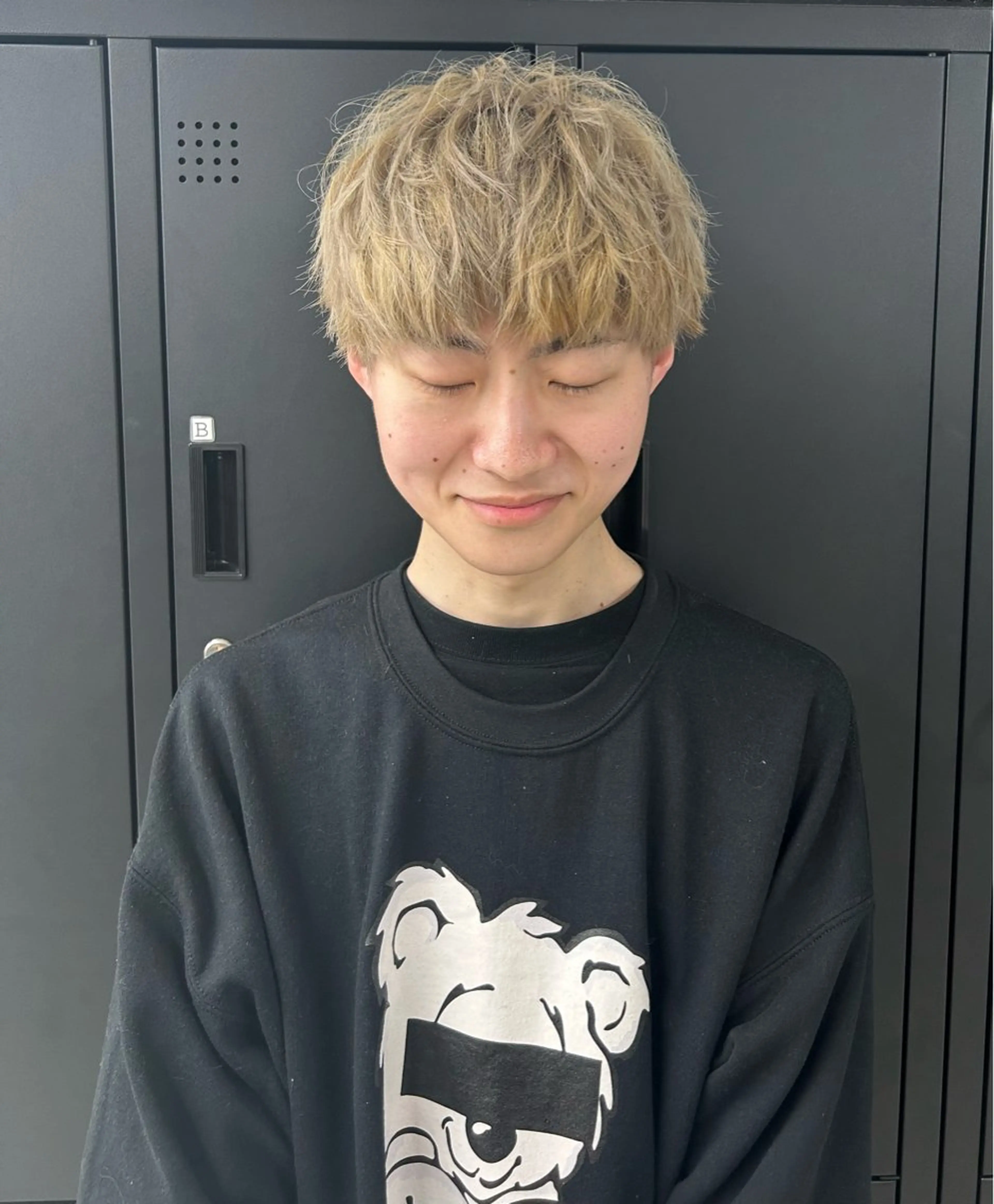 ショート カラー メンズ メンズブリーチ アッシュ ベージュカラー ブリーチ メンズパーマの達人 /タカシマ　ダイスケのヘアスタイル