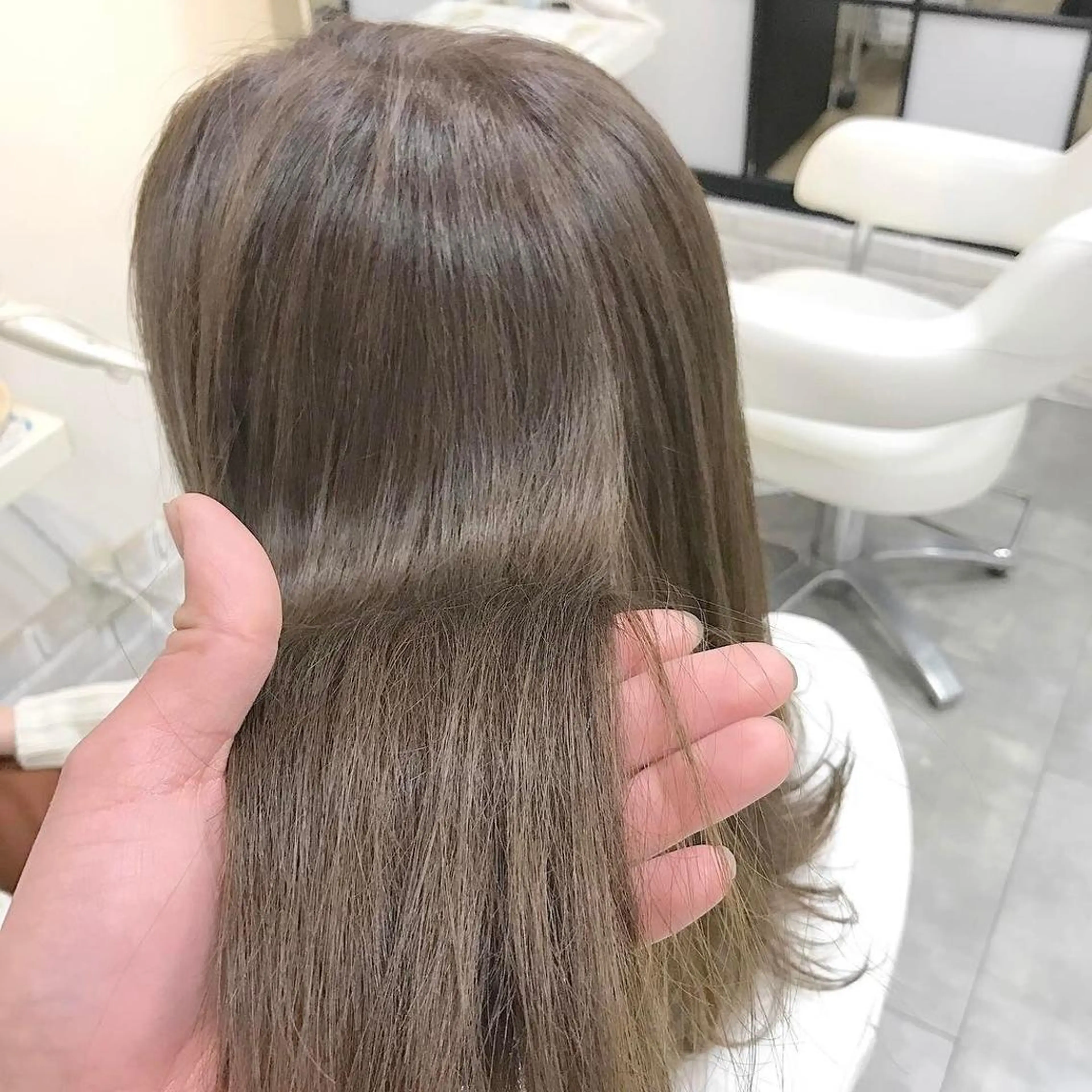 ロング カラー 八谷 将平のヘアスタイル