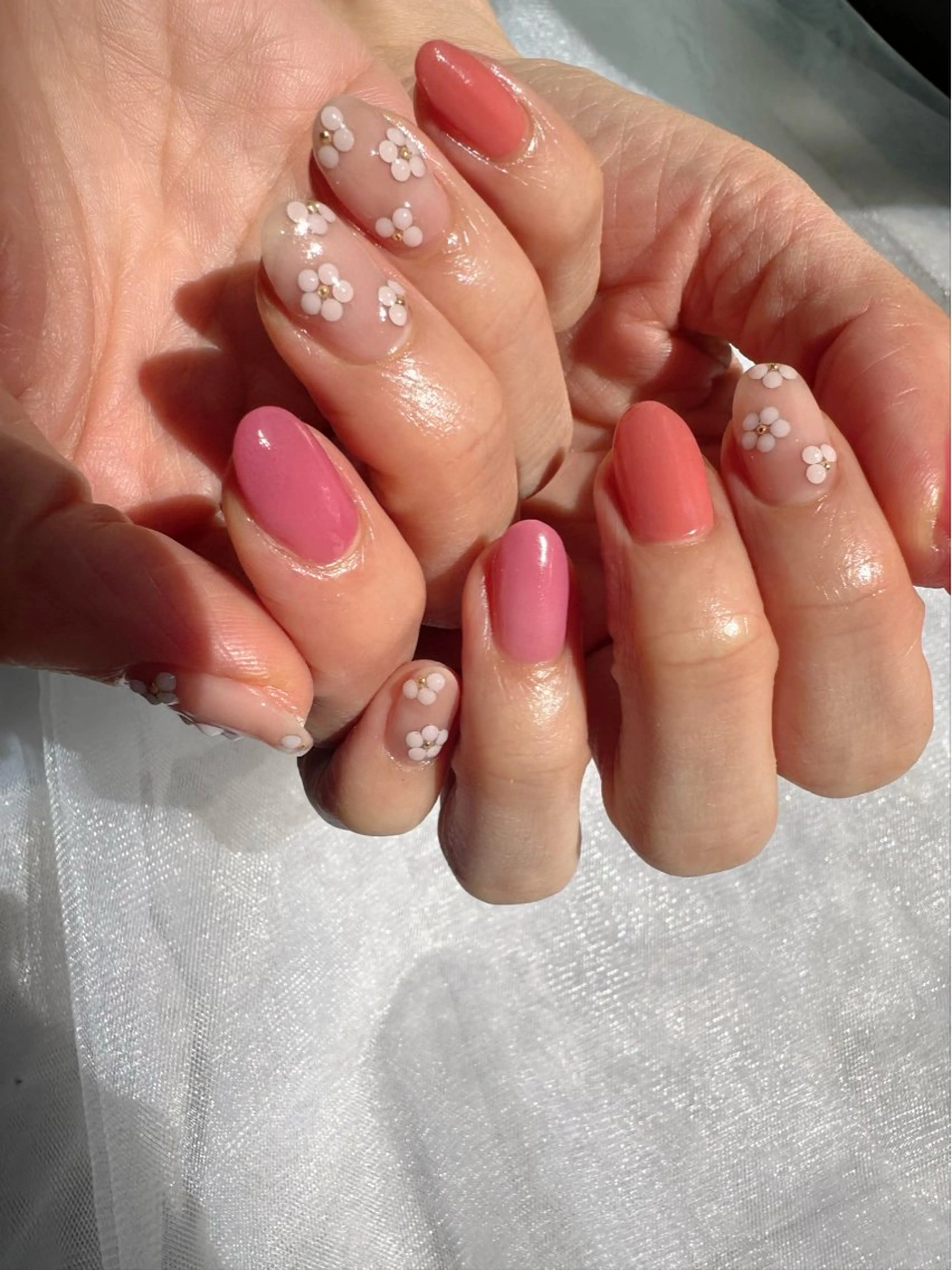 ネイル アートネイル クリアネイル フラワーネイル 氷ネイル・うるうるネイル 韓国ネイル 🪞KAPE NAIL 🪞のネイルデザイン