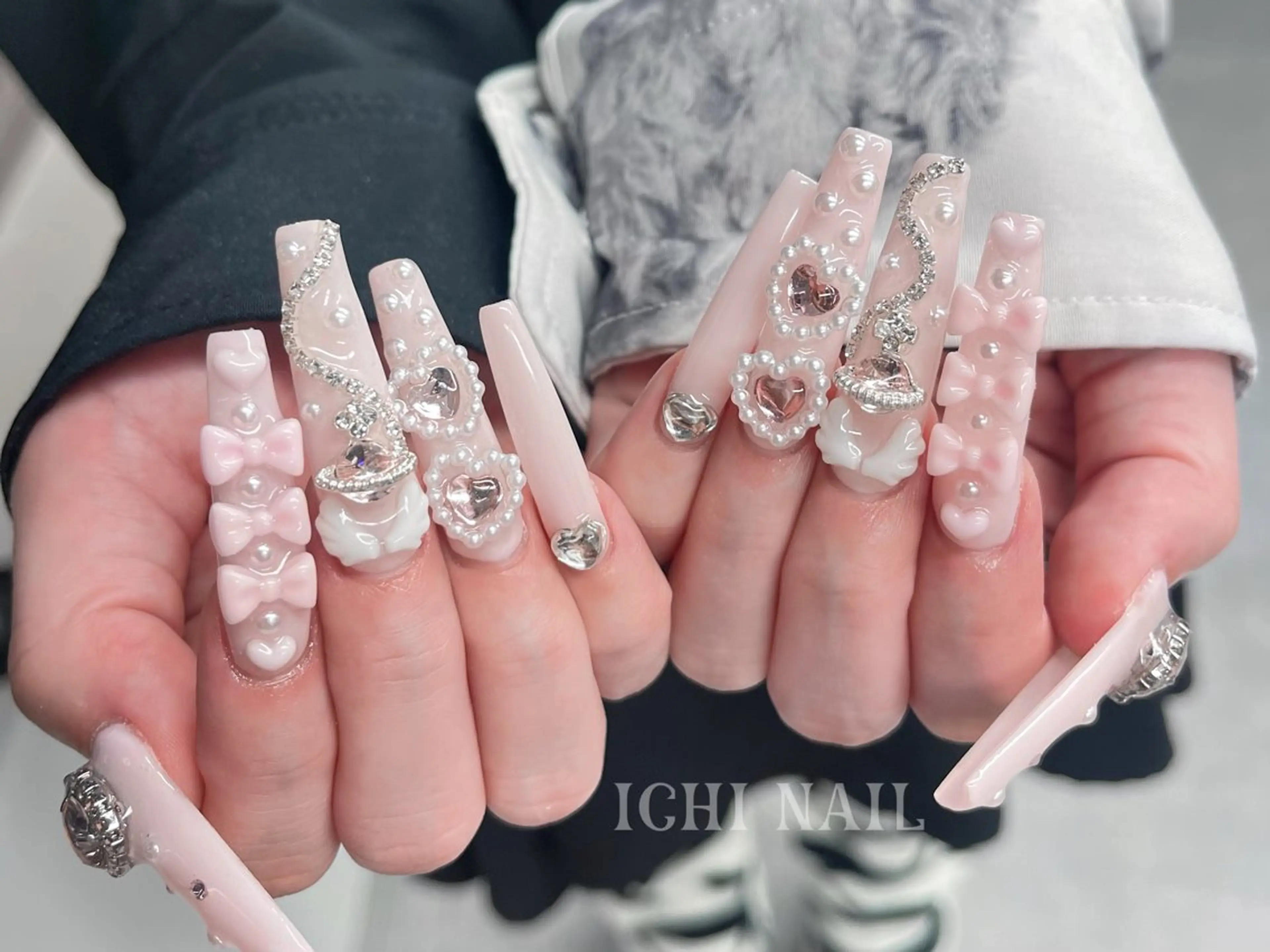 ネイル ハンドネイル 🧚🏻‍♀️ NOHA🎀のネイルデザイン
