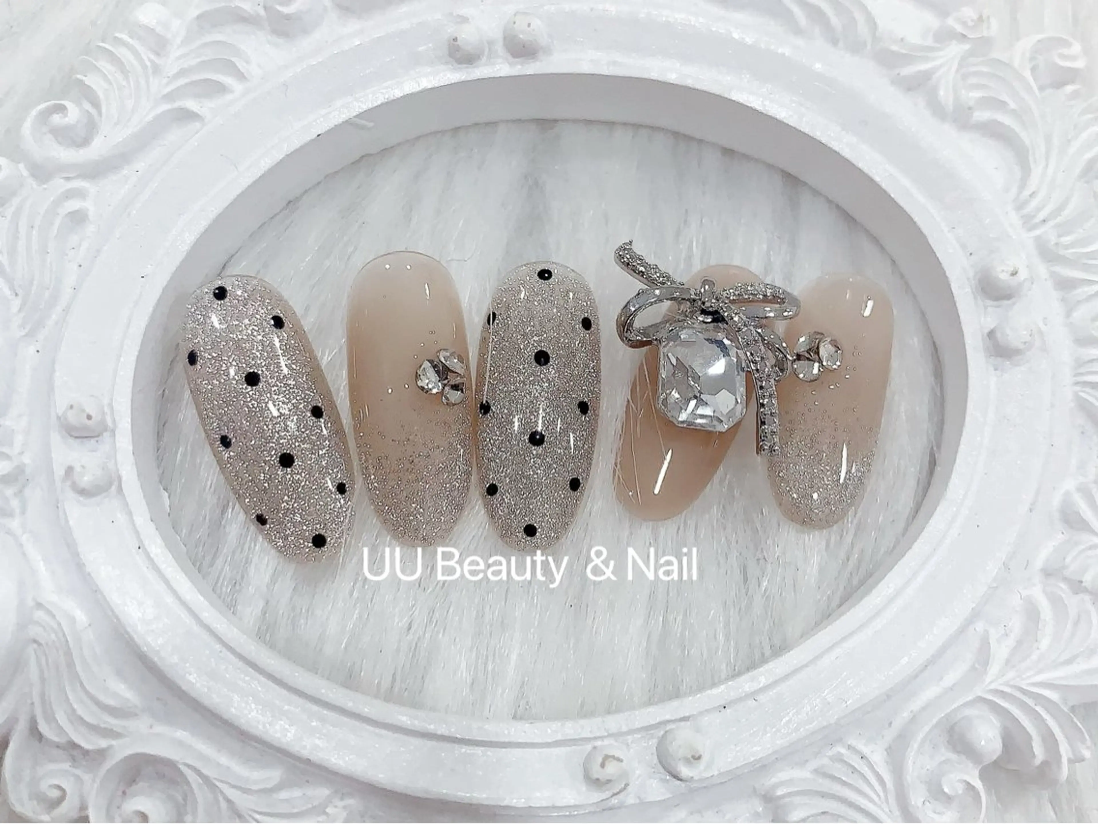 ネイル 長さ出し ネイルチップ ワンホンネイル UU Beauty Nailのネイルデザイン