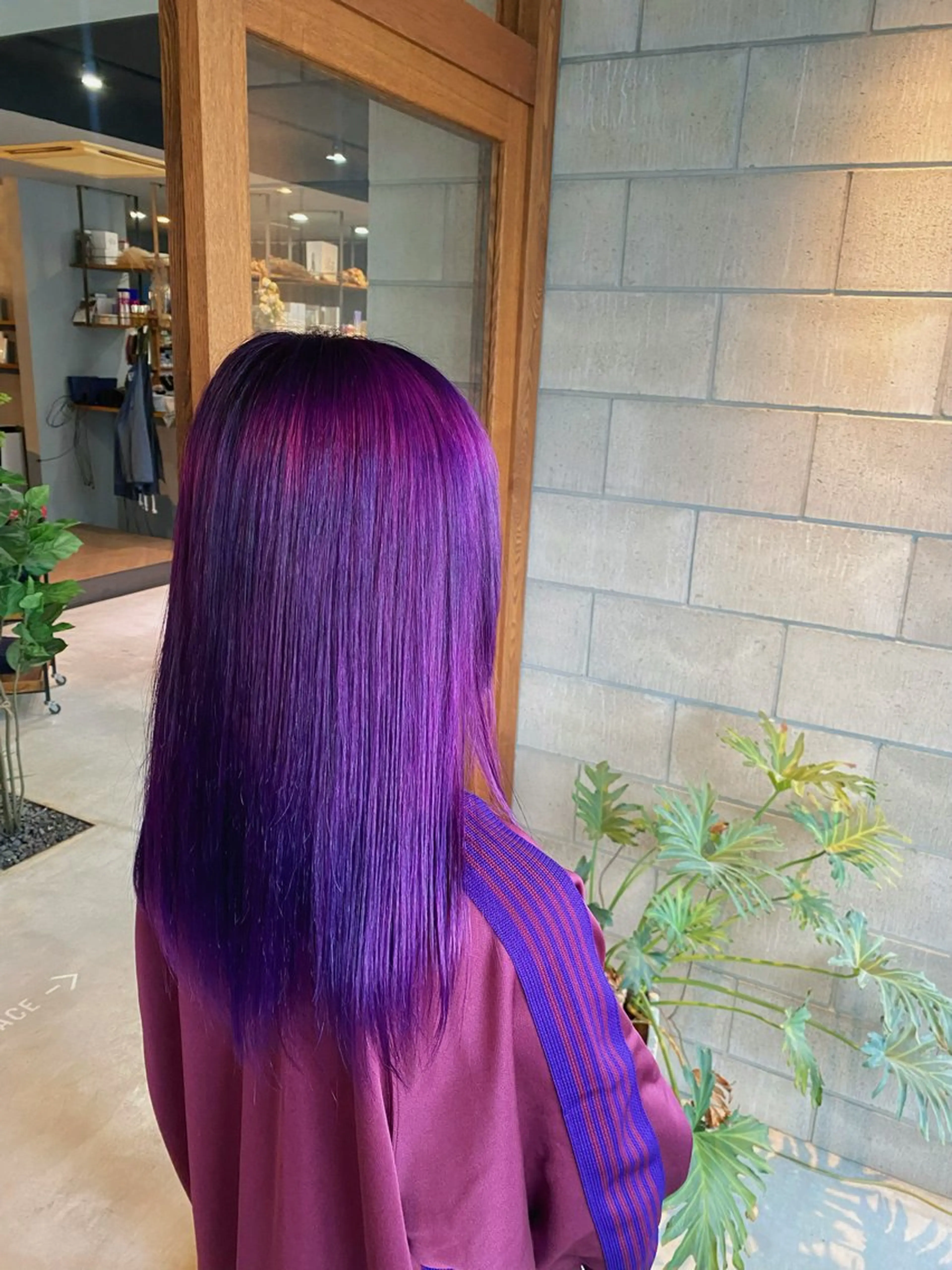 ロング カラー ブリーチ ケアブリーチ パープルカラー 艶髪・透明感カラー・ 韓国ヘア・Yuriのヘアスタイル