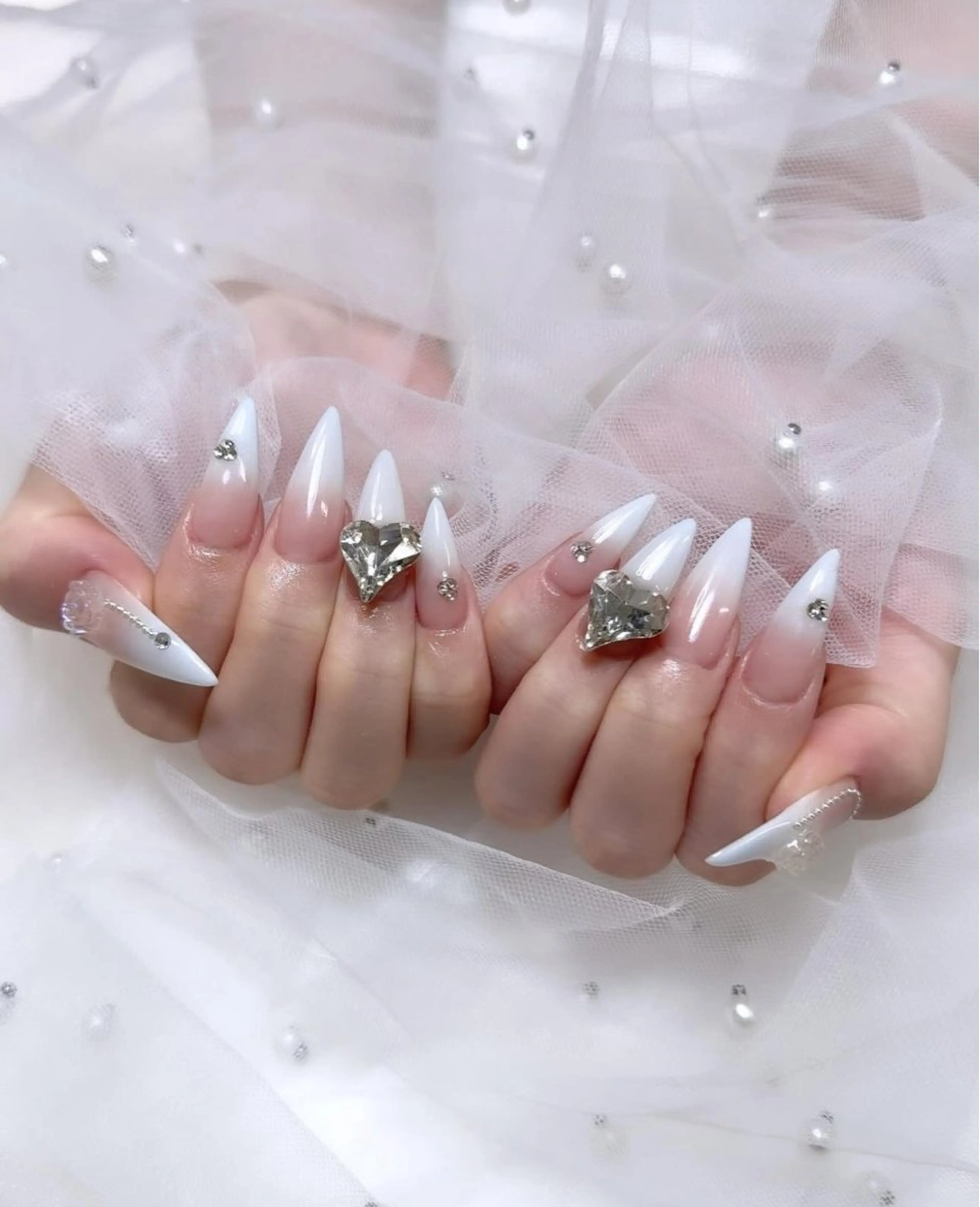 ネイル アニマル柄 オーロラネイル チークネイル フラッシュネイル ジェルネイル ハンドネイル T.A Nail Salon所属・T.A Nail Salonのその他イメージ