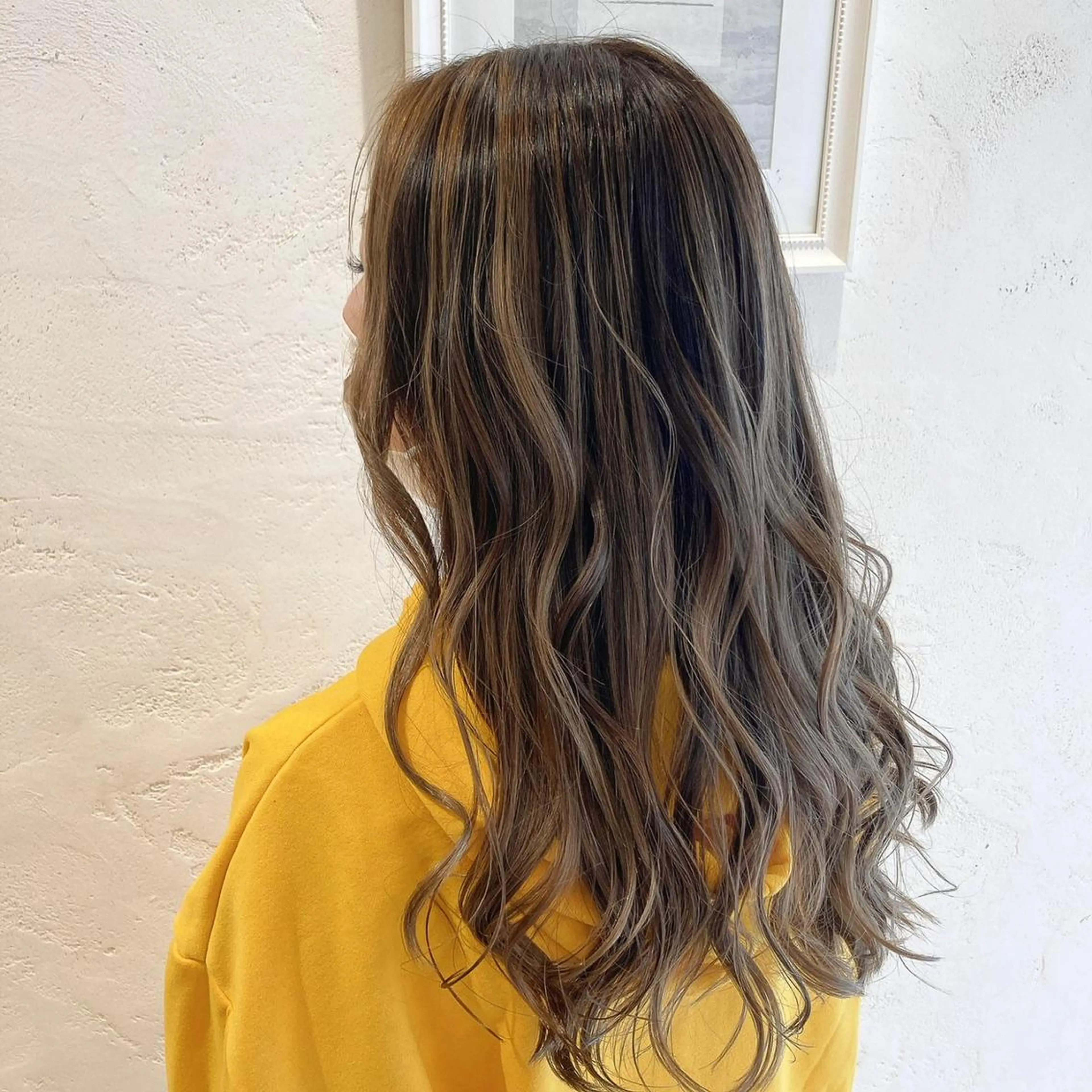 ロング カット 縮毛矯正 🌿アロマヘアルーム 新宿3号店✂︎のヘアスタイル