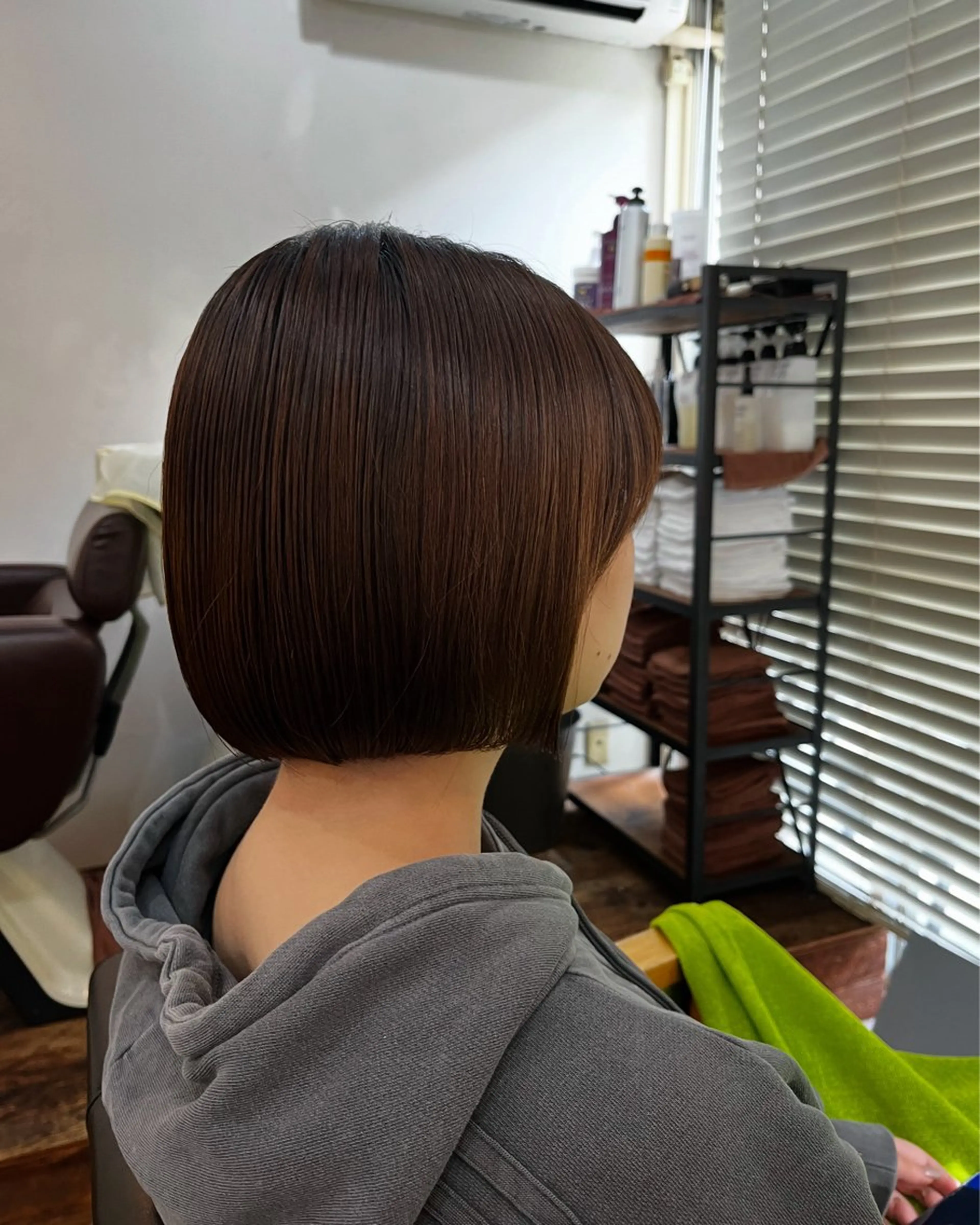 ショート カラー 切りっぱなしボブ ボブ 顔周りカット 似合わせカット 丸みショート🌙 タッセルボブ/井上翔のヘアスタイル