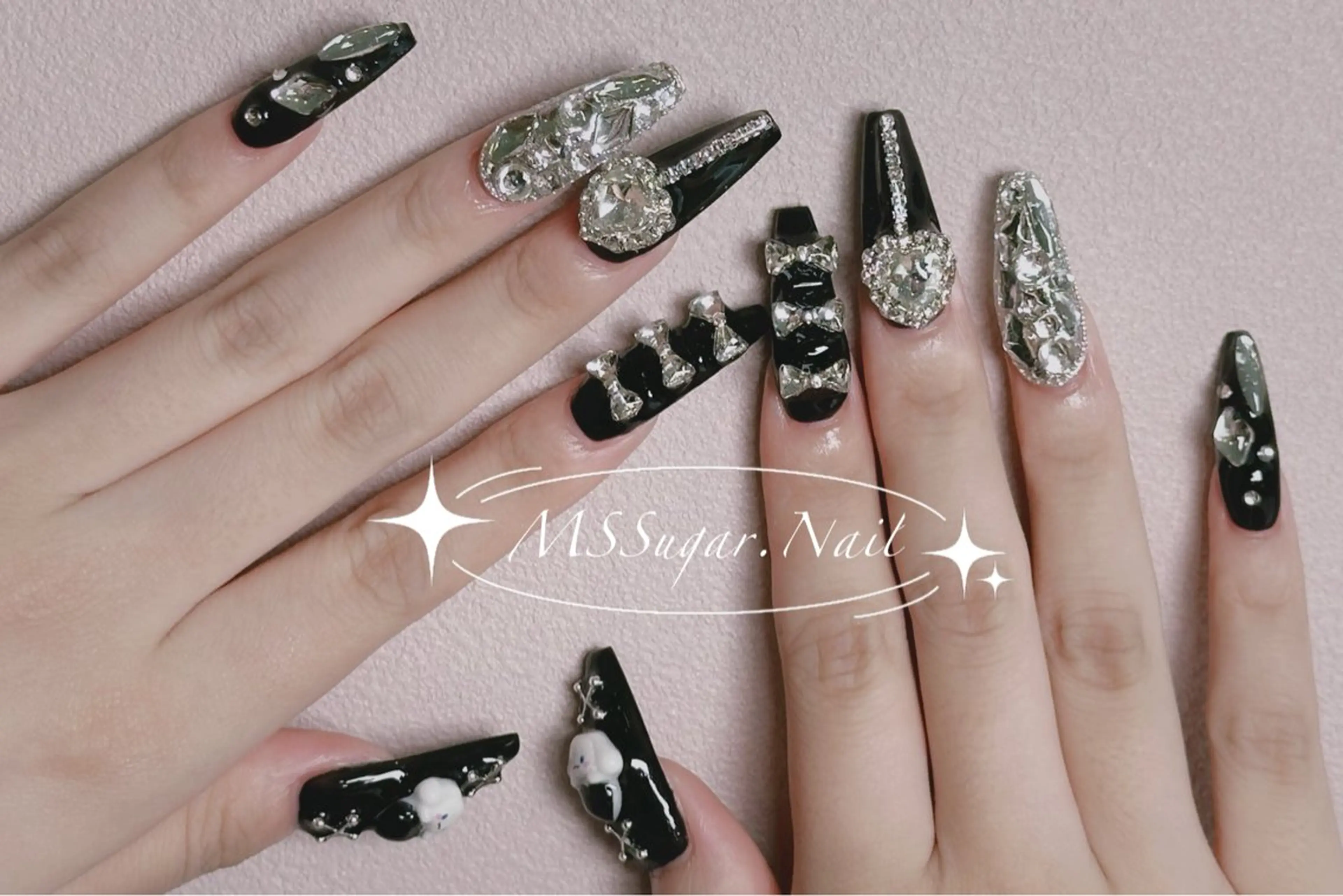 ネイル ロングネイル マグネットネイル スカルプネイル ネイルチップ ワンホンネイル ハンドネイル MSSugar Nailのネイルデザイン